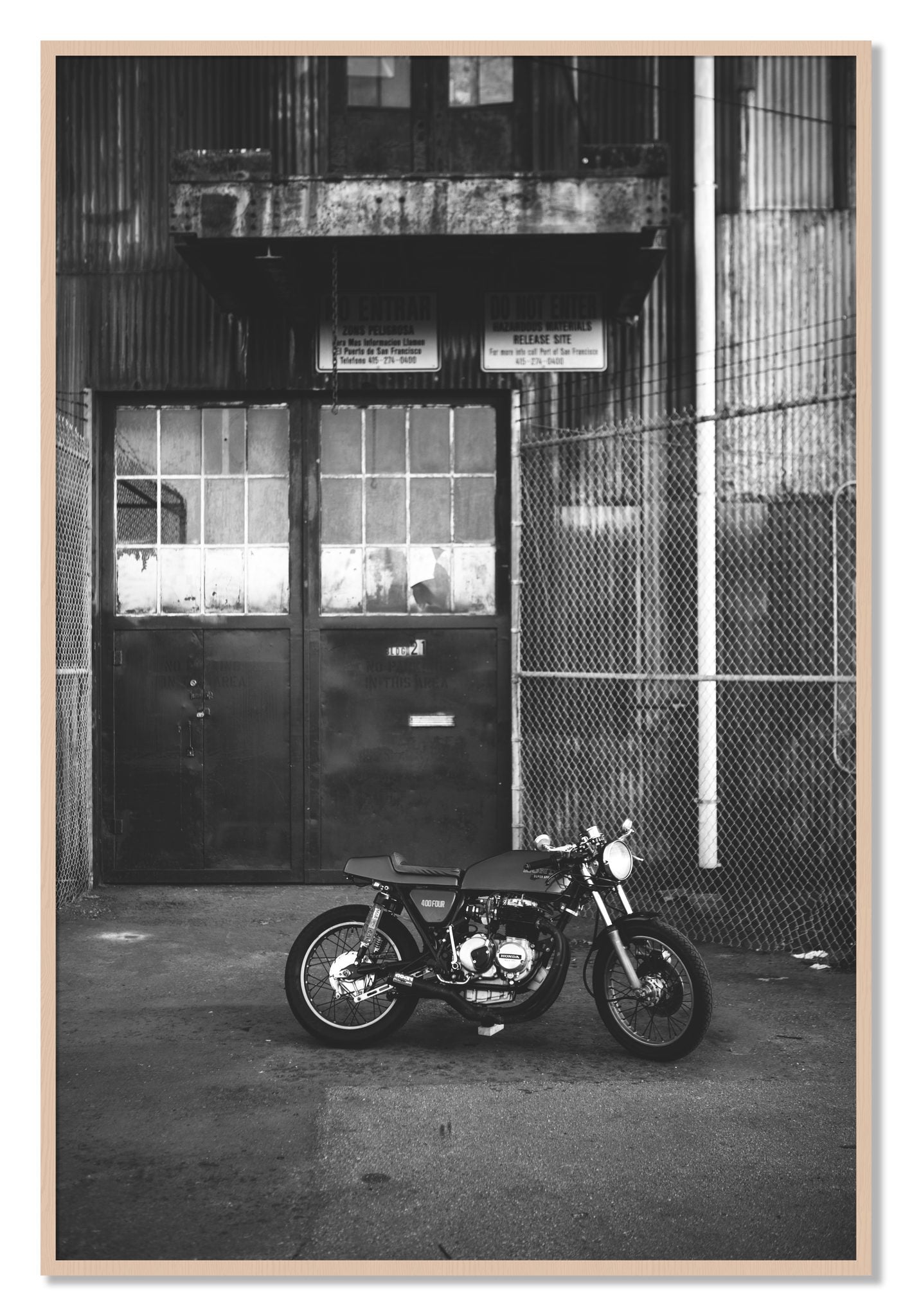 Framed photograph of 400Four by Dylan Ozanich, Maple frame, Full Bleed