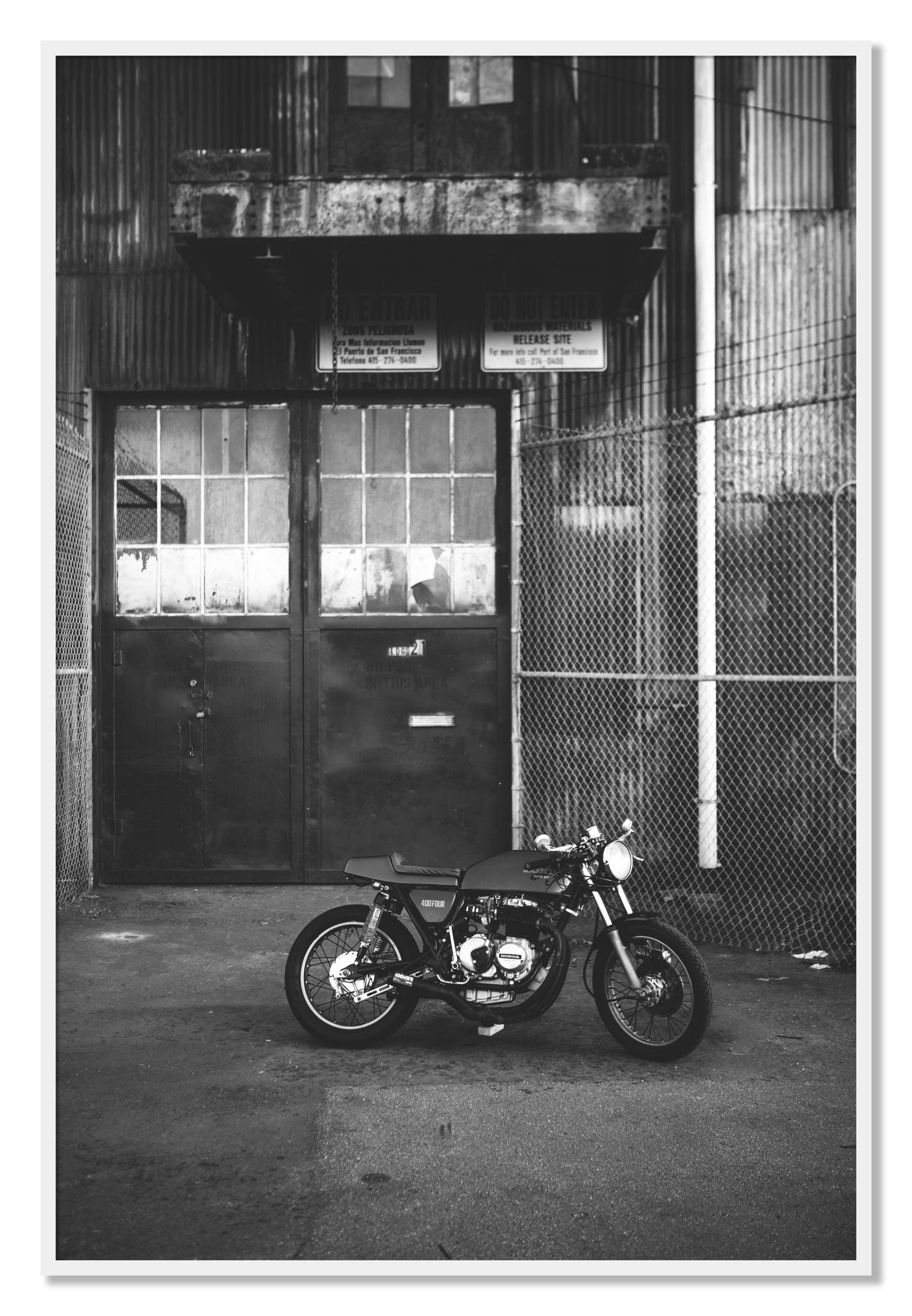 Framed photograph of 400Four by Dylan Ozanich, White frame, Full Bleed