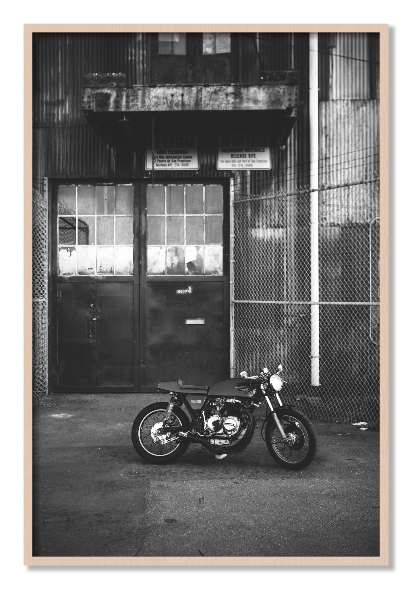Framed photograph of 400Four by Dylan Ozanich, Maple frame, Full Bleed