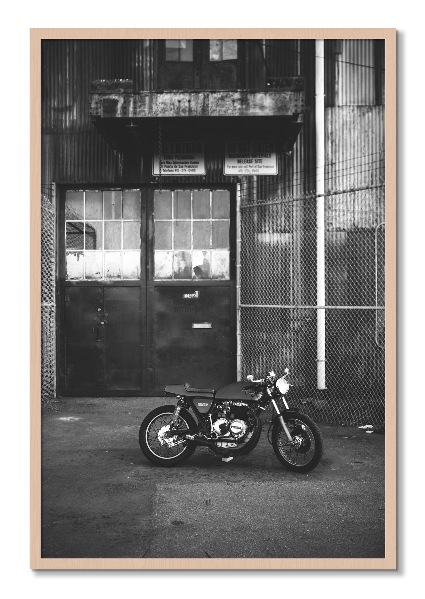 Framed photograph of 400Four by Dylan Ozanich, Maple frame, Full Bleed