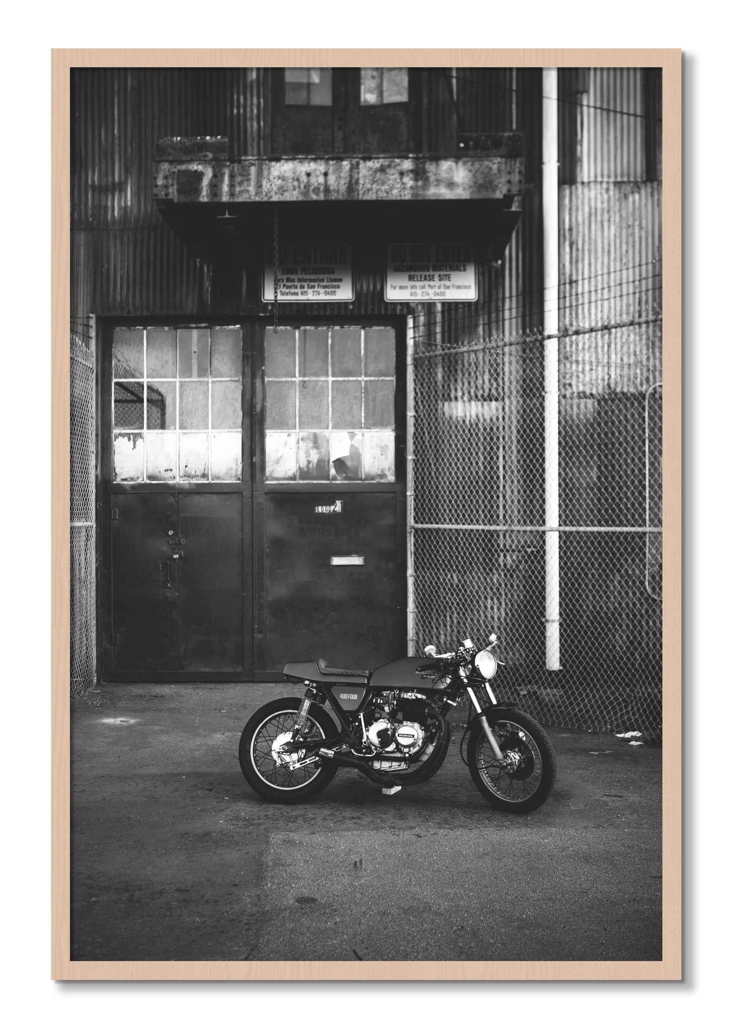 Framed photograph of 400Four by Dylan Ozanich, Maple frame, Full Bleed