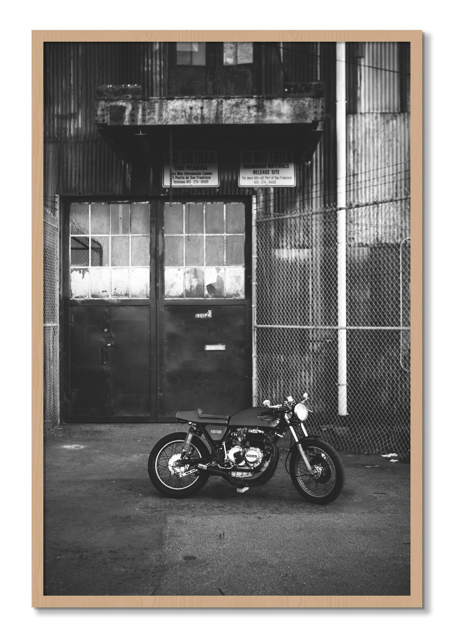 Framed photograph of 400Four by Dylan Ozanich, Oak frame, Full Bleed