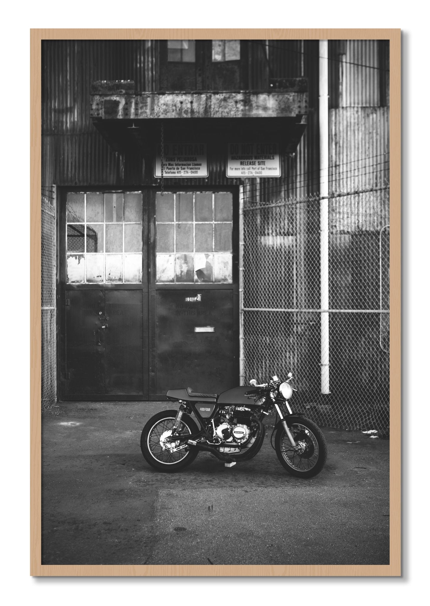 Framed photograph of 400Four by Dylan Ozanich, Oak frame, Full Bleed