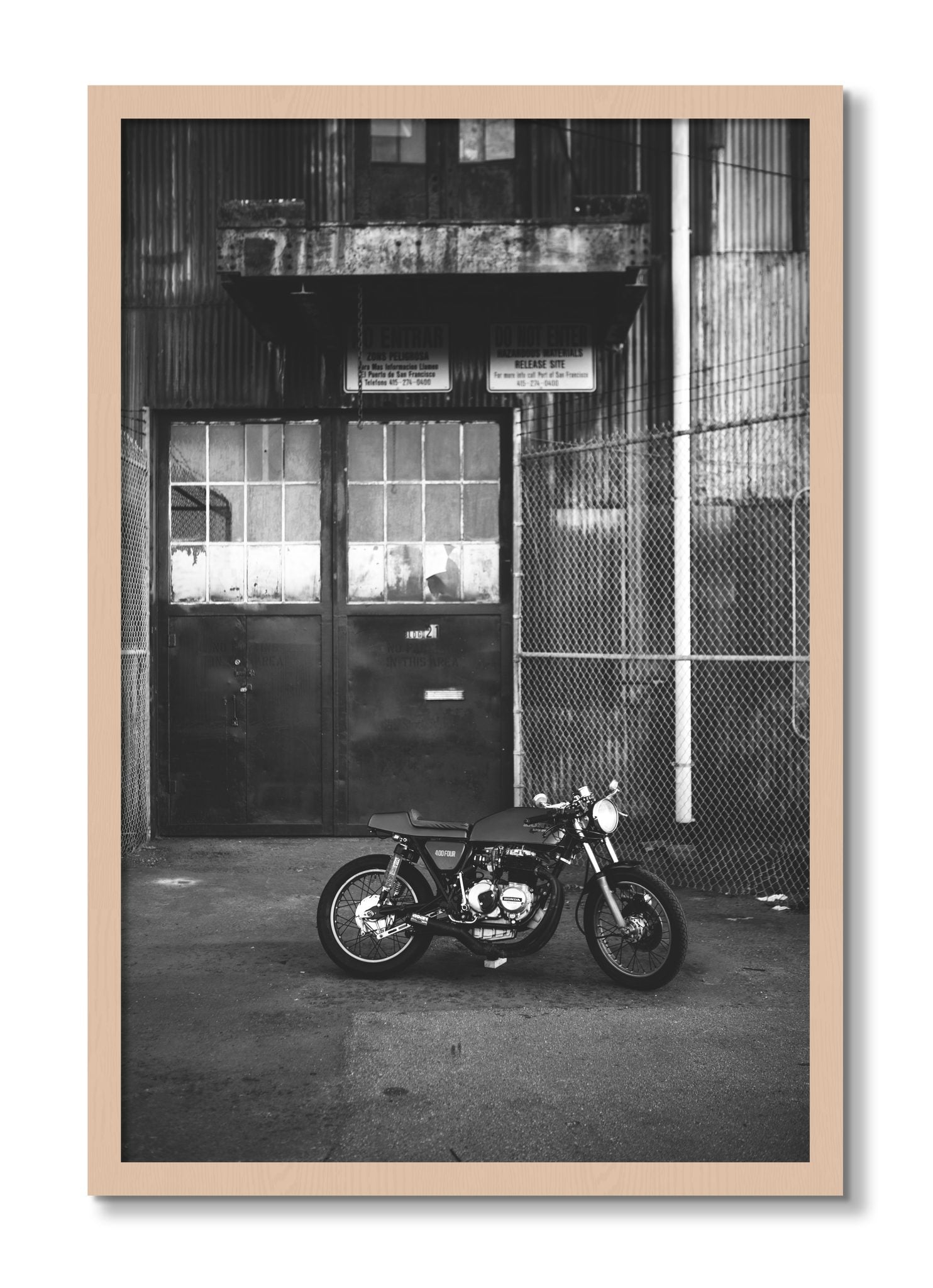 Framed photograph of 400Four by Dylan Ozanich, Maple frame, Full Bleed