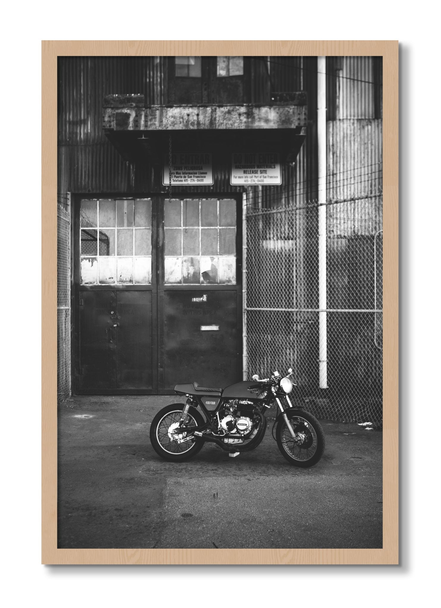 Framed photograph of 400Four by Dylan Ozanich, Oak frame, Full Bleed