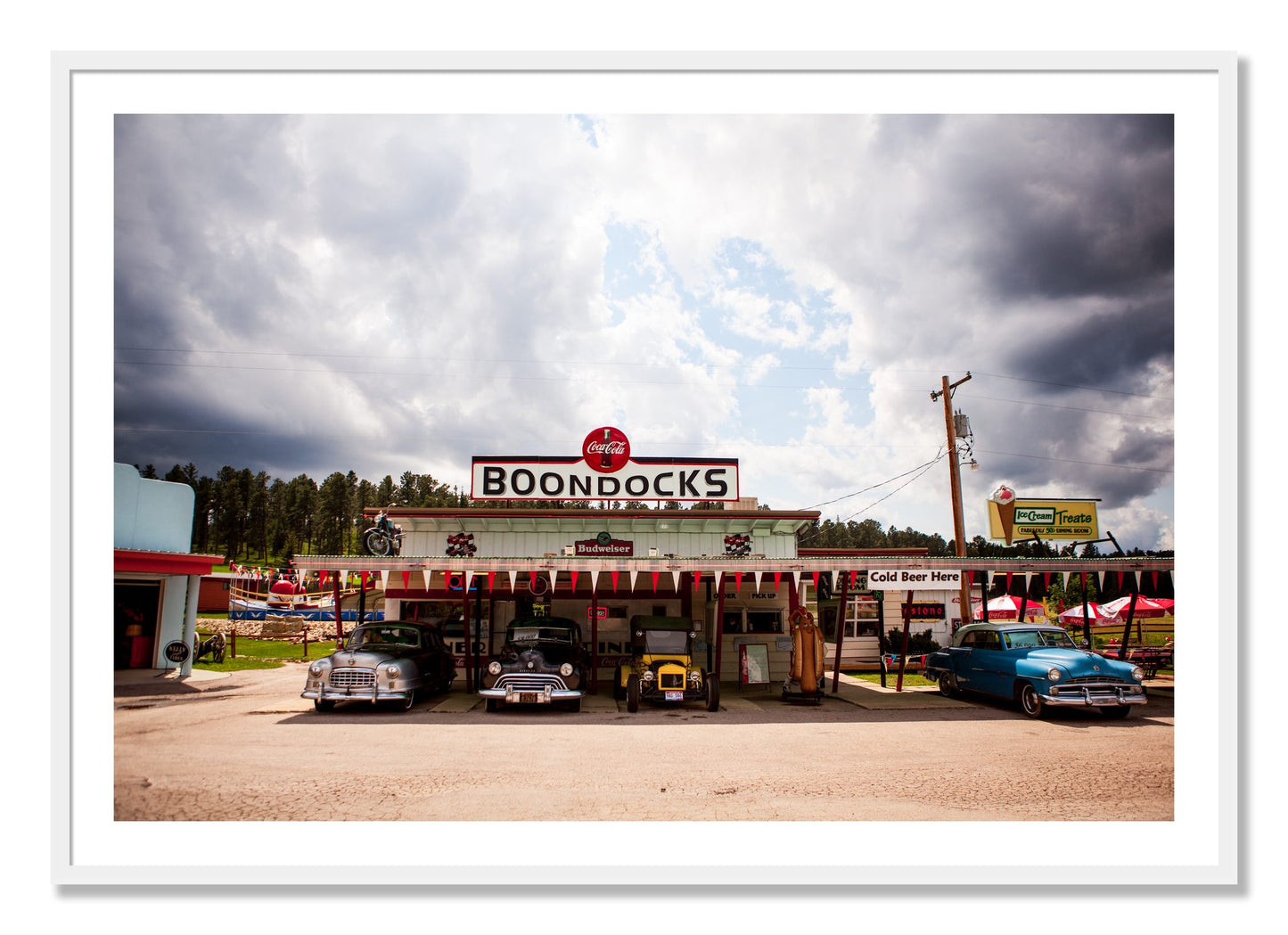 Framed photograph of Boondocks by Dylan Ozanich, White frame, Borders
