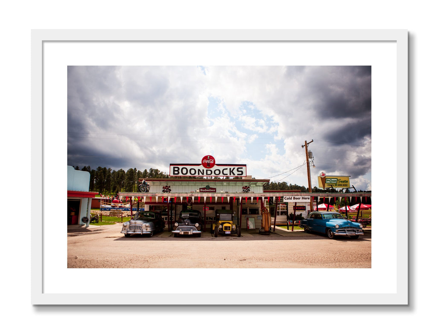 Framed photograph of Boondocks by Dylan Ozanich, White frame, Borders