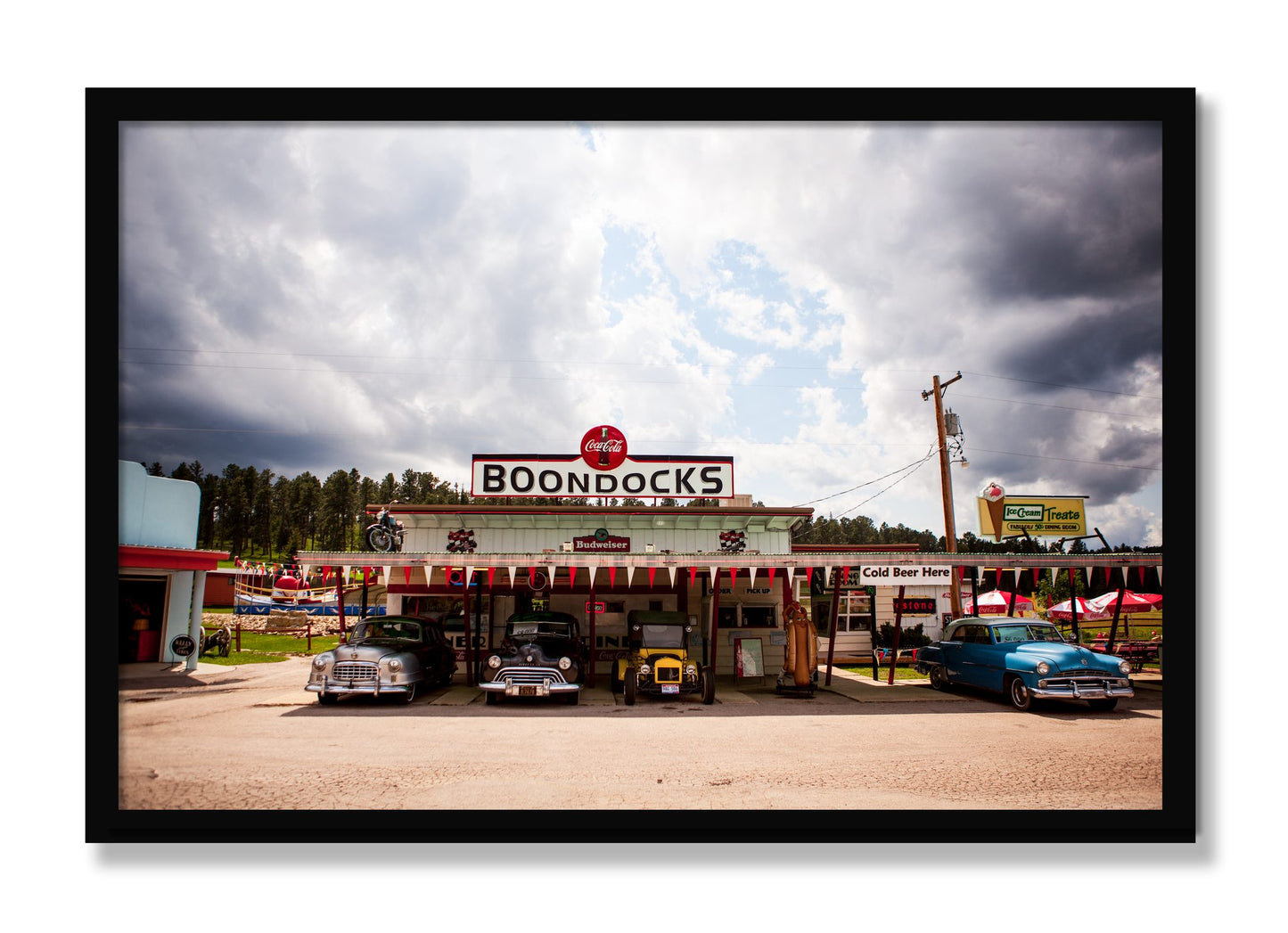 Framed photograph of Boondocks by Dylan Ozanich, Black frame, Full Bleed