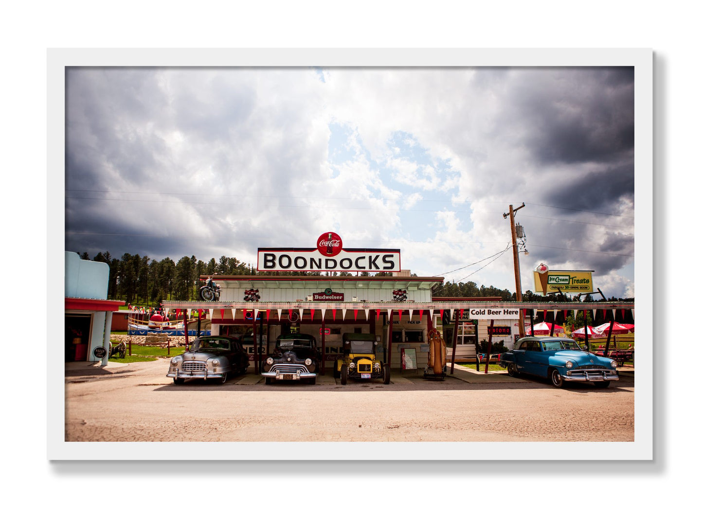 Framed photograph of Boondocks by Dylan Ozanich, White frame, Full Bleed