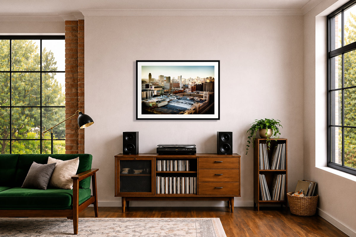 Chronical San Francisco in a room
