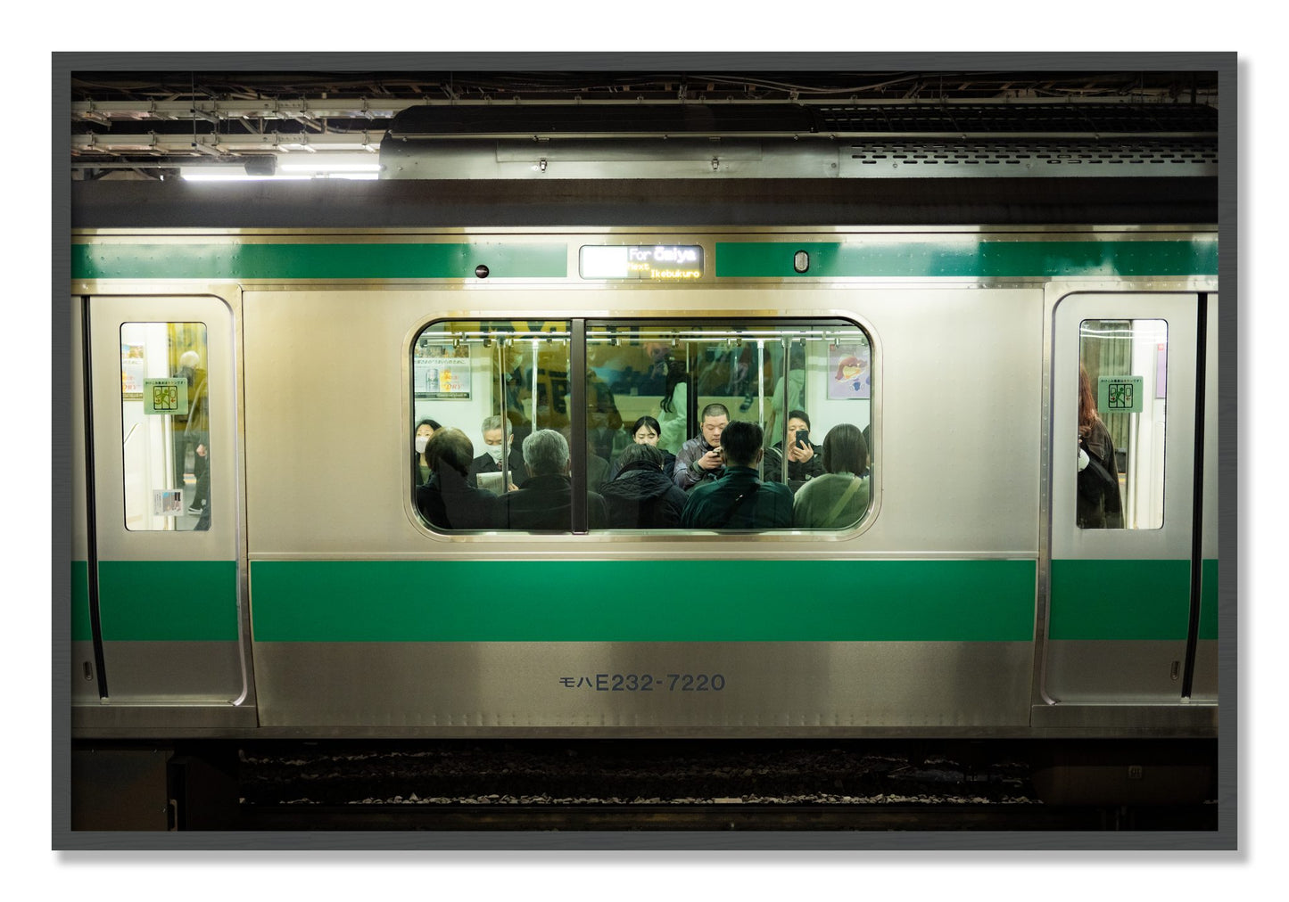 Framed photograph of Commute by Dylan Ozanich, Grey frame, Full Bleed
