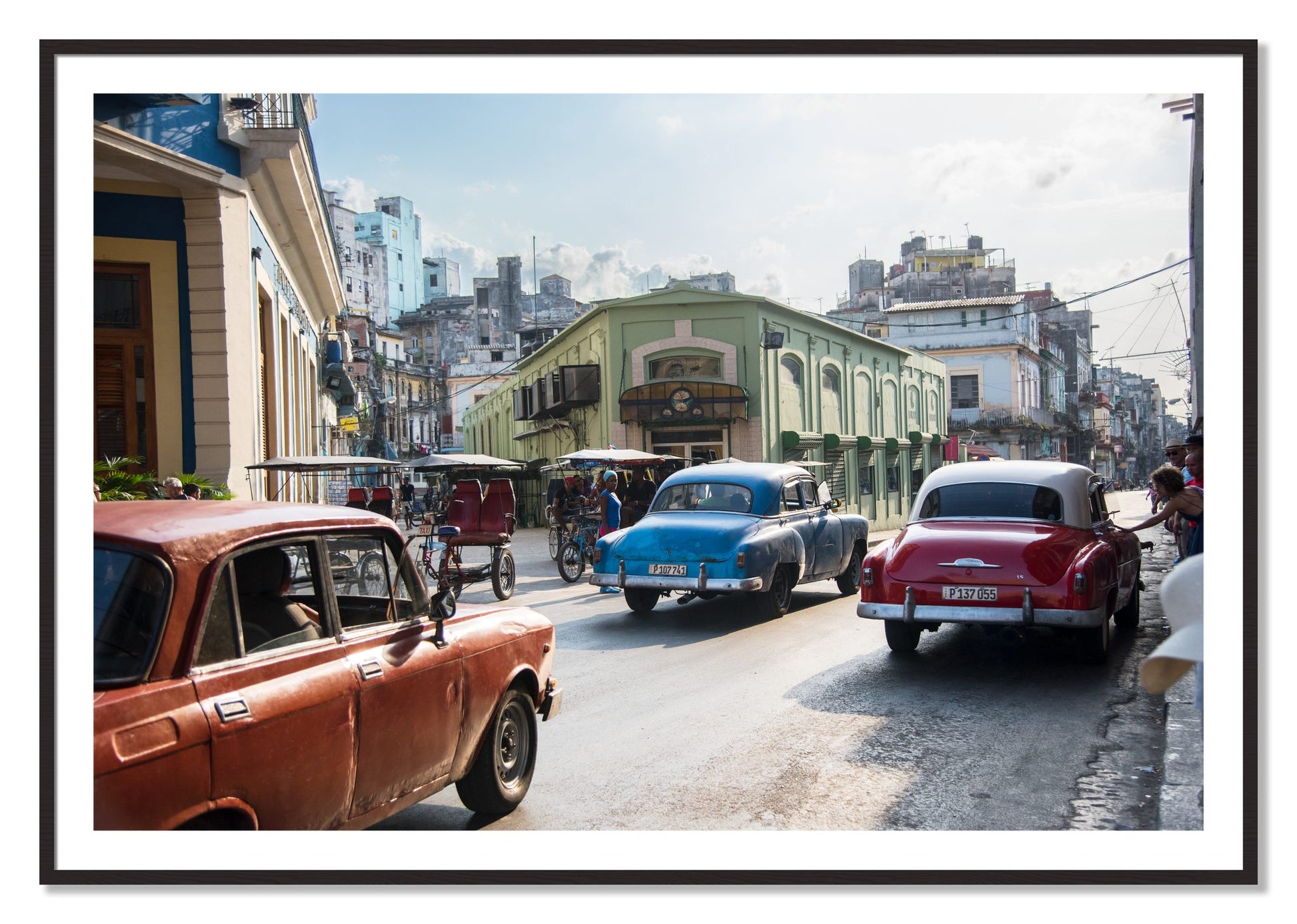 Framed photograph of Cuba by Dylan Ozanich, Black Walnut frame, Borders