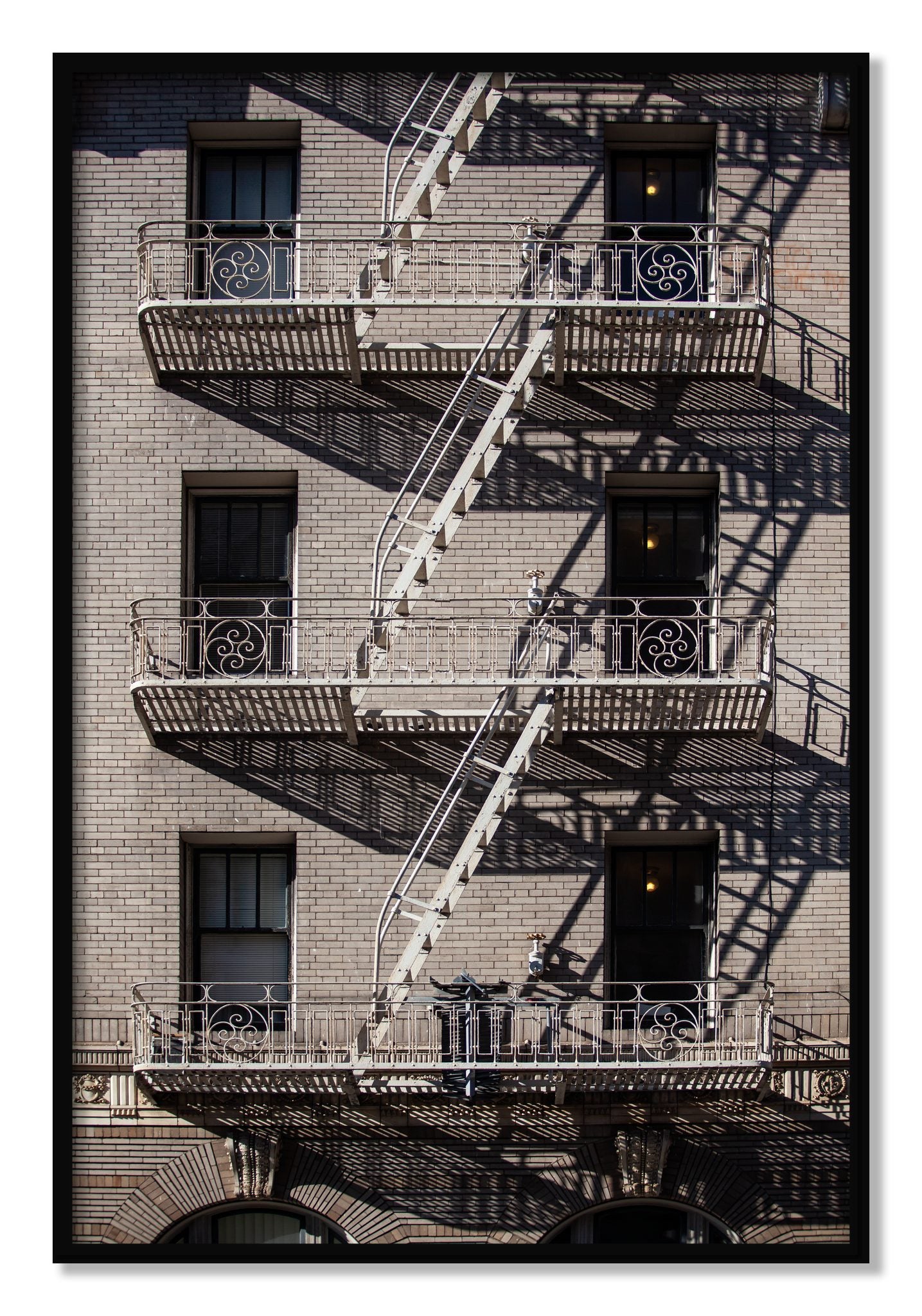 Framed photograph of Escape by Dylan Ozanich, Black frame, Full Bleed