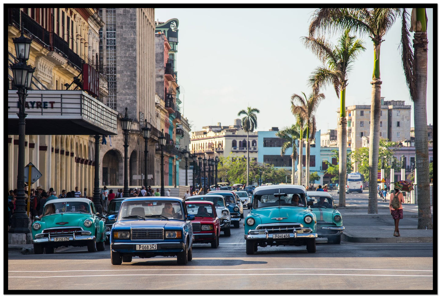 Framed photograph of Havana by Dylan Ozanich, Black frame, Full Bleed