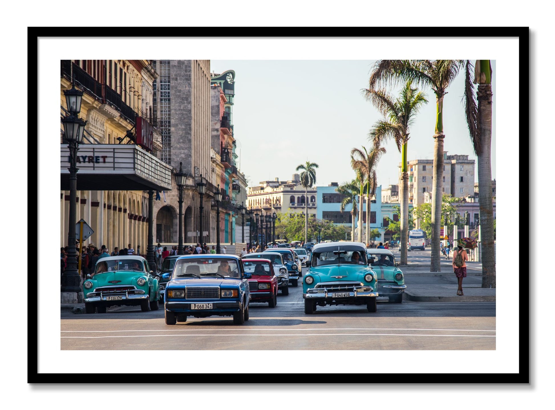 Framed photograph of Havana by Dylan Ozanich, Black frame, Borders