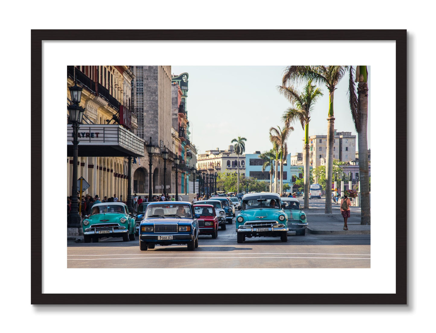 Framed photograph of Havana by Dylan Ozanich, Black frame, Borders