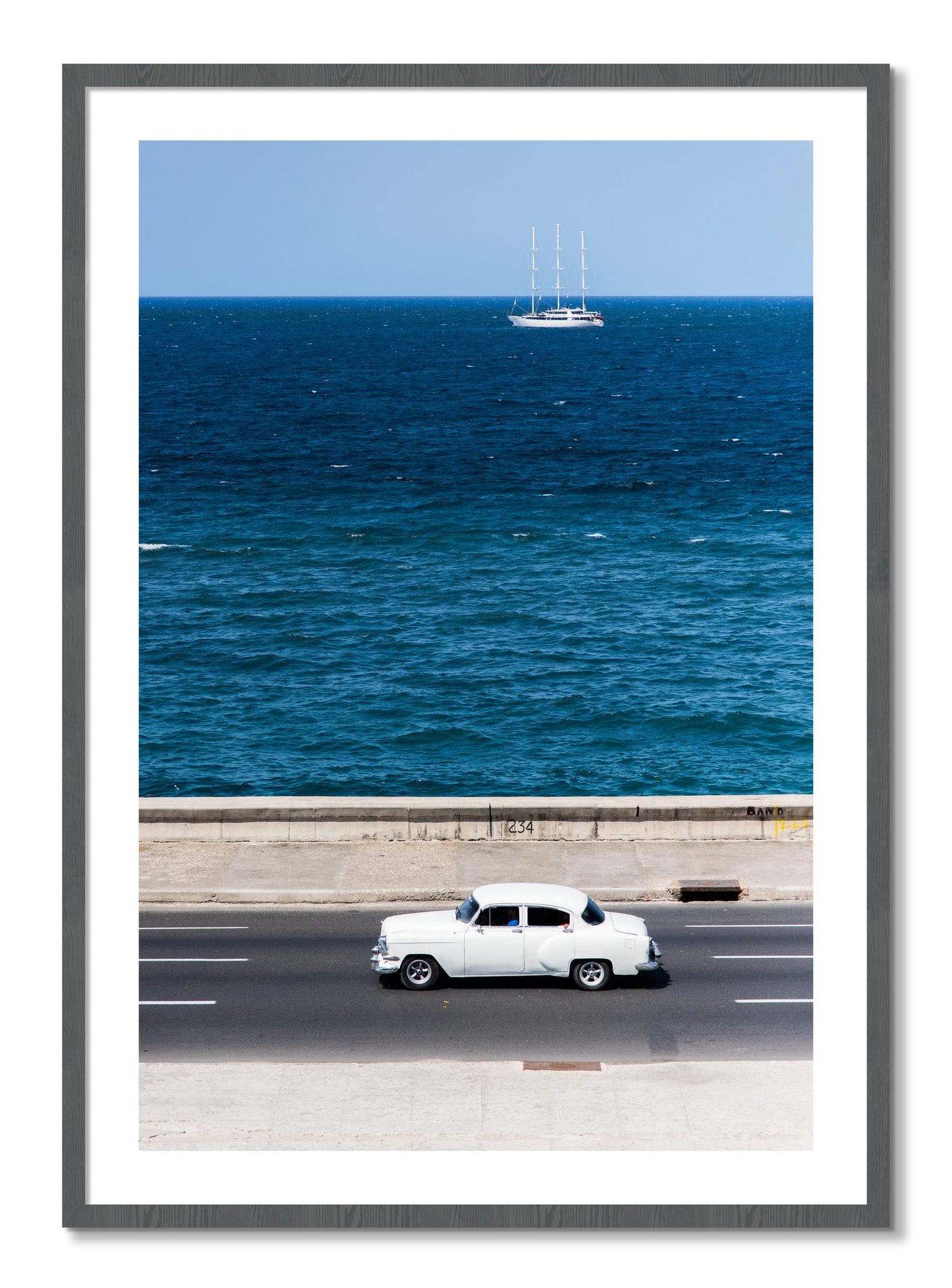Framed photograph of Melacon by Dylan Ozanich, Grey frame, Borders