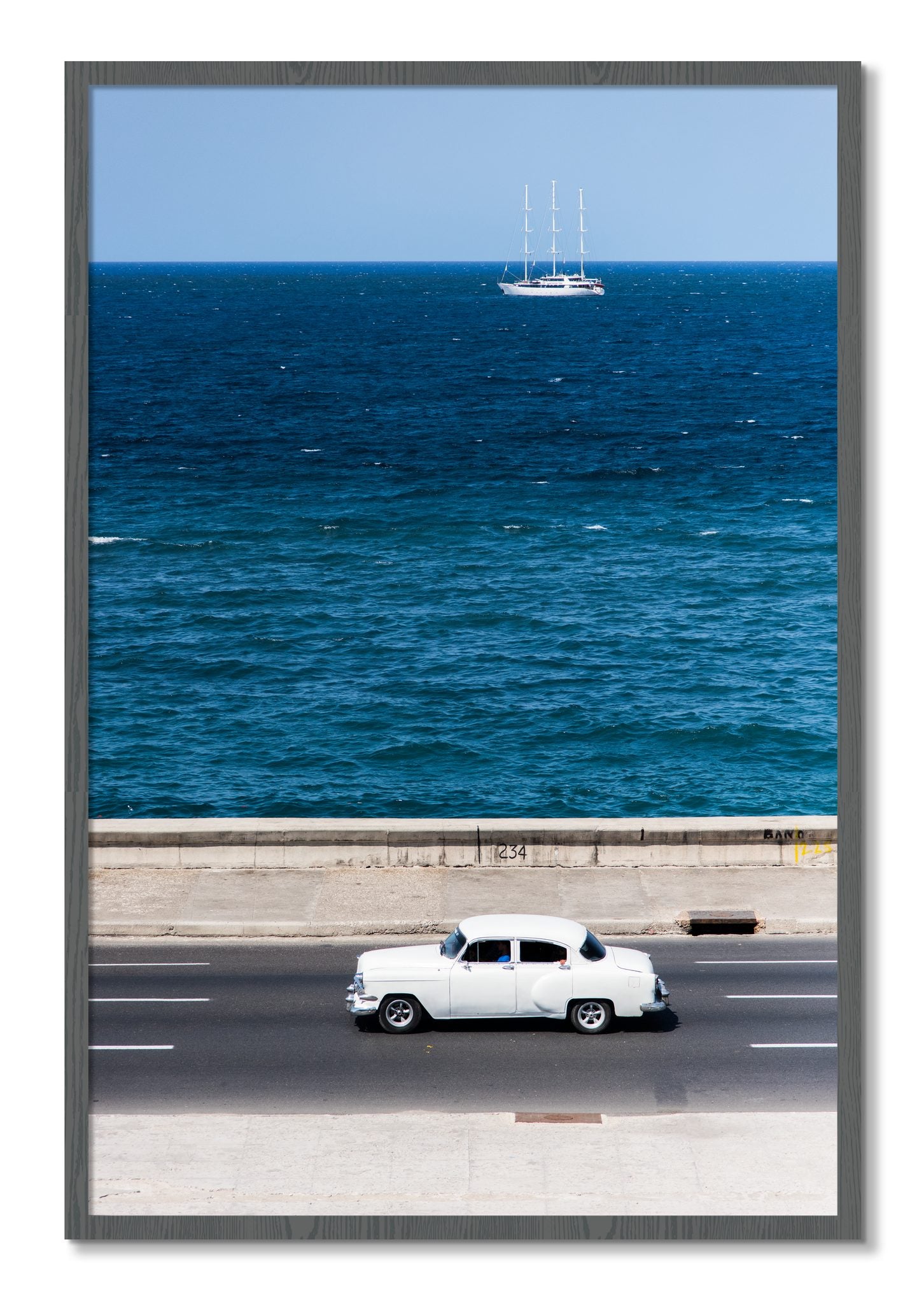 Framed photograph of Melacon by Dylan Ozanich, Grey frame, Full Bleed