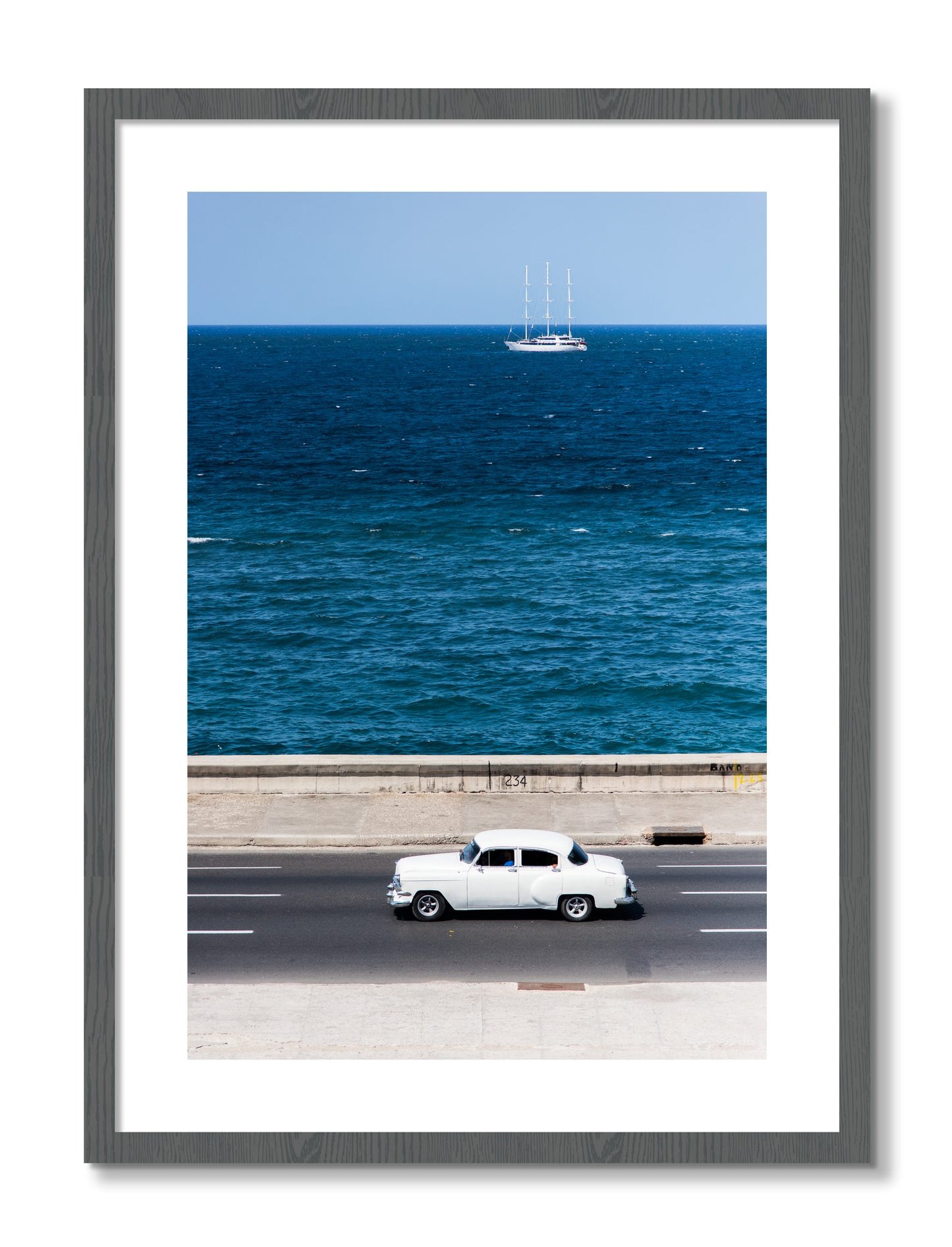 Framed photograph of Melacon by Dylan Ozanich, Grey frame, Borders
