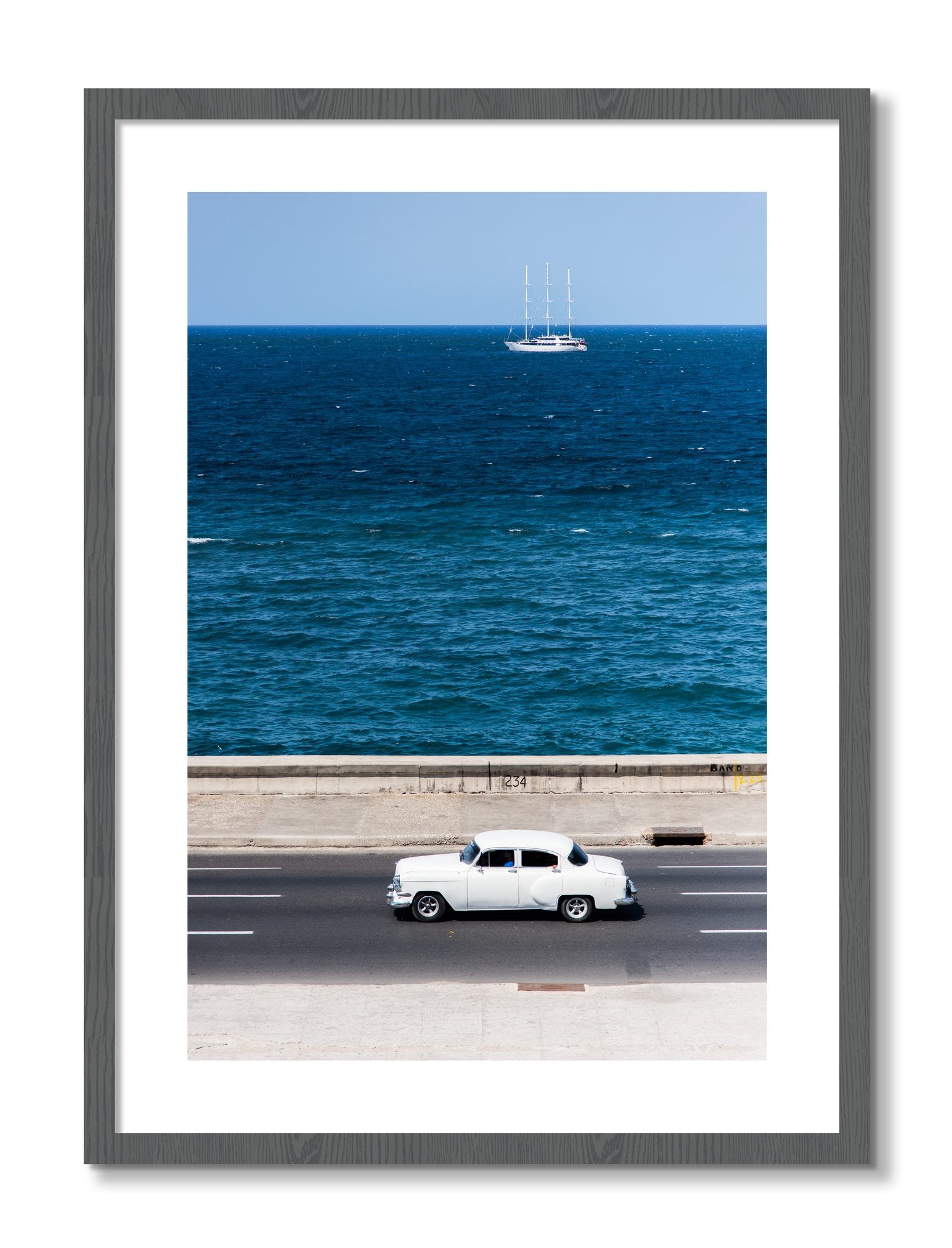 Framed photograph of Melacon by Dylan Ozanich, Grey frame, Borders