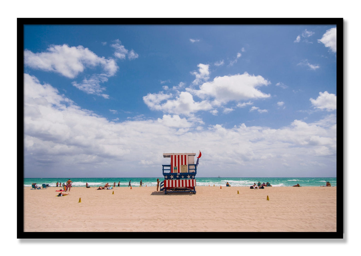 Framed photograph of Miami by Dylan Ozanich, Black frame, Full Bleed