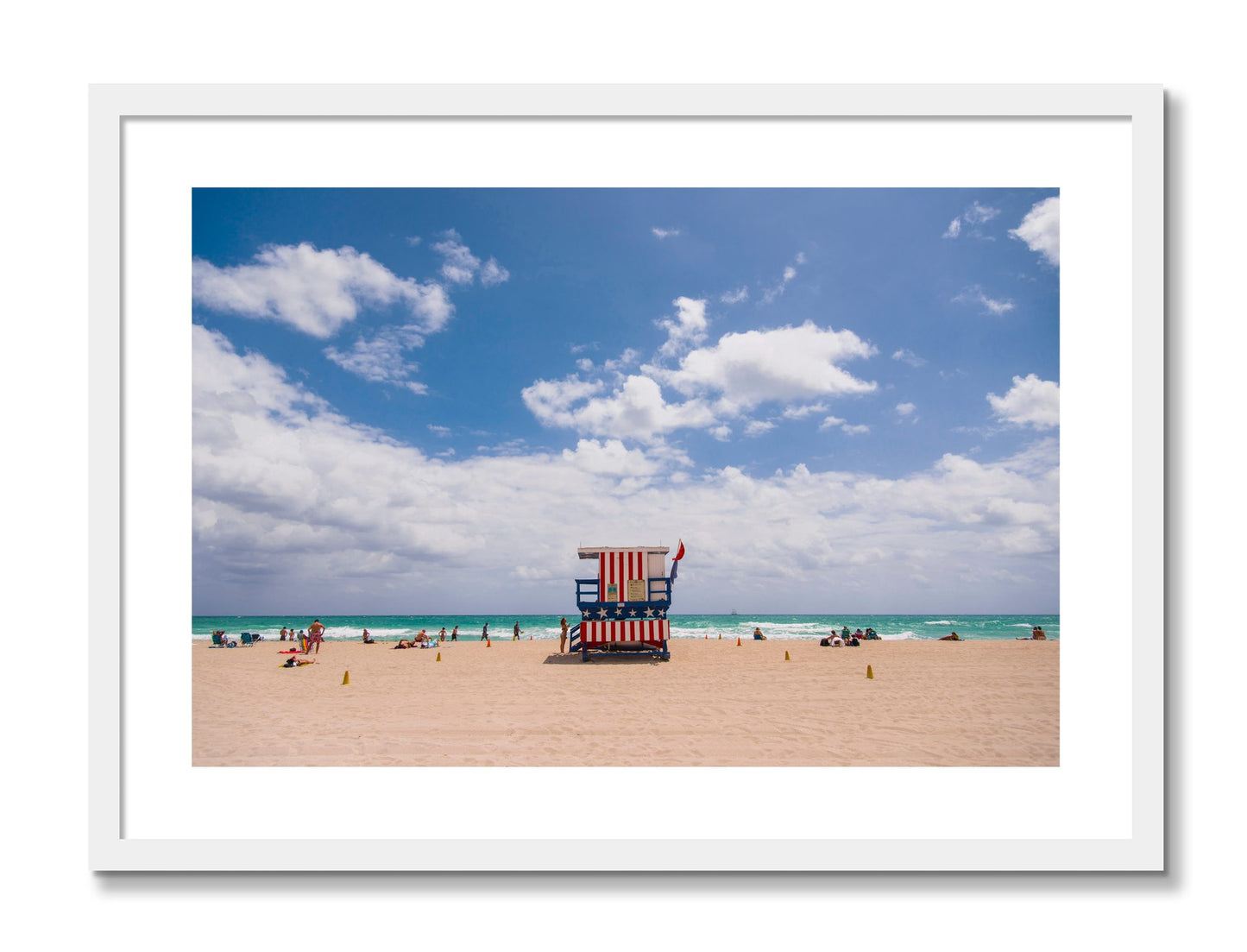Framed photograph of Miami by Dylan Ozanich, White frame, Borders