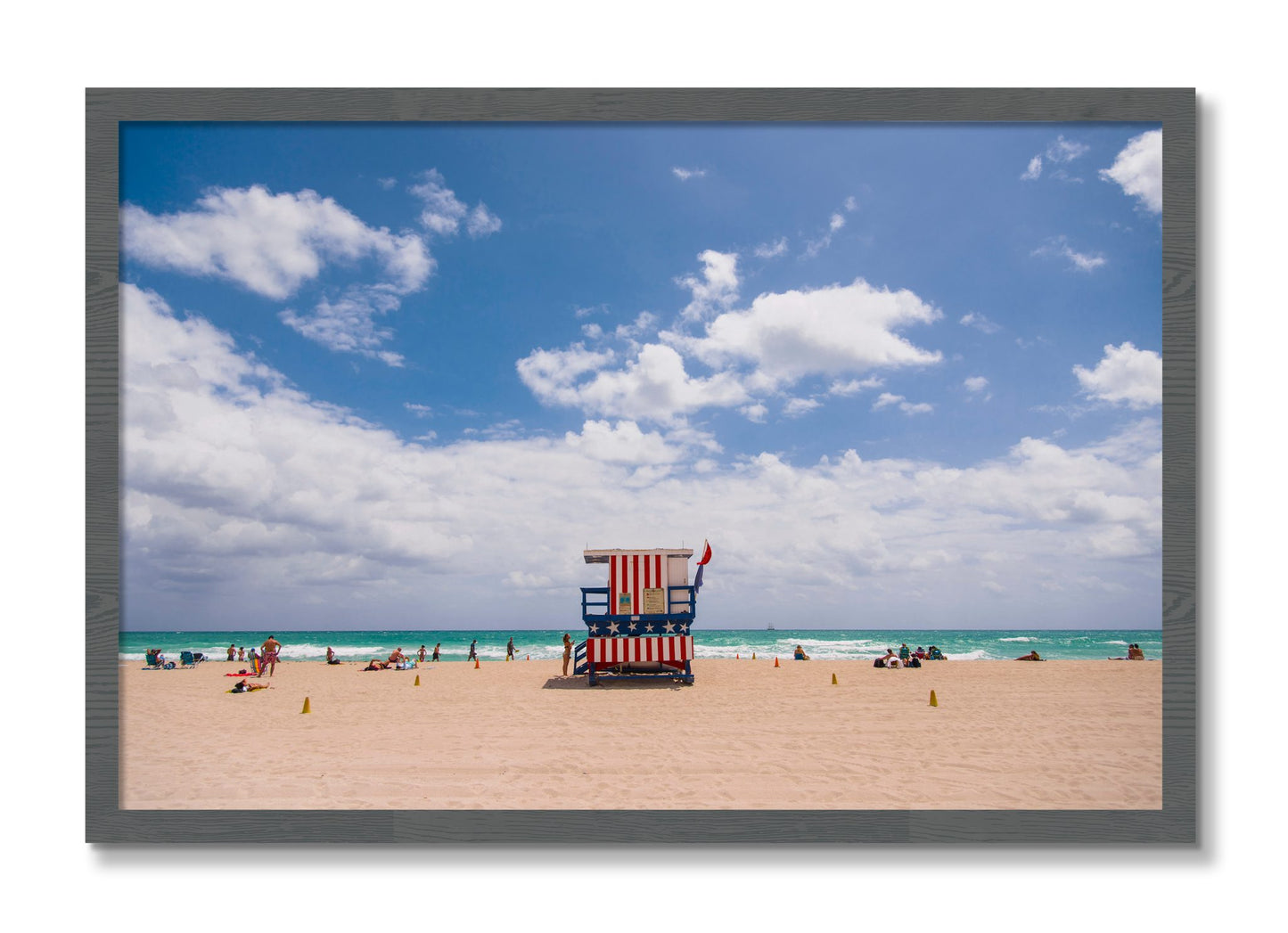 Framed photograph of Miami by Dylan Ozanich, Grey frame, Full Bleed