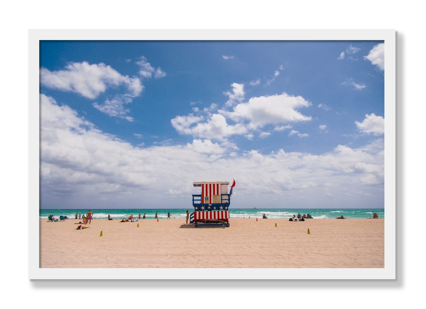 Framed photograph of Miami by Dylan Ozanich, White frame, Full Bleed