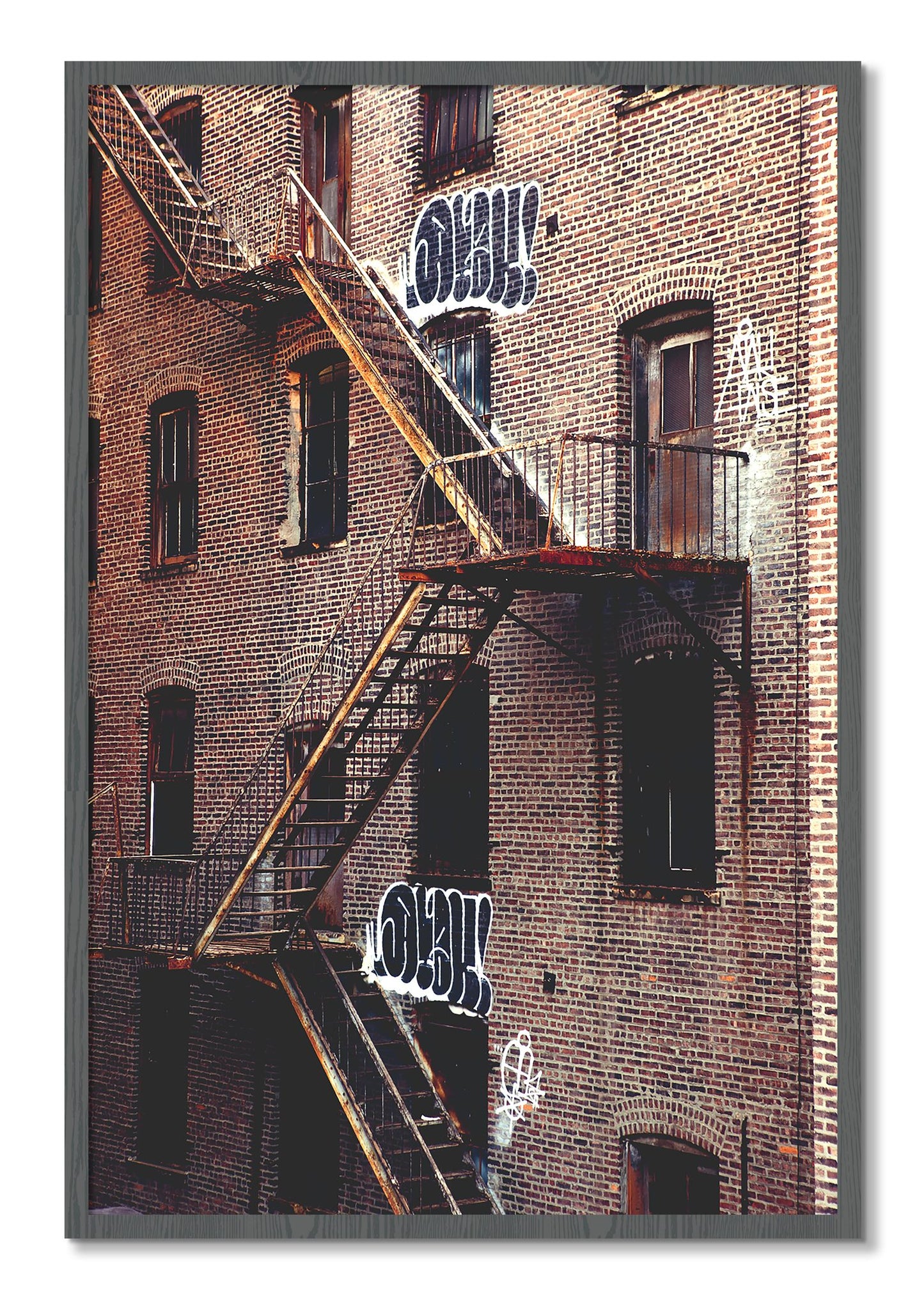 Framed photograph of New York City Style by Dylan Ozanich, Grey frame, Full Bleed
