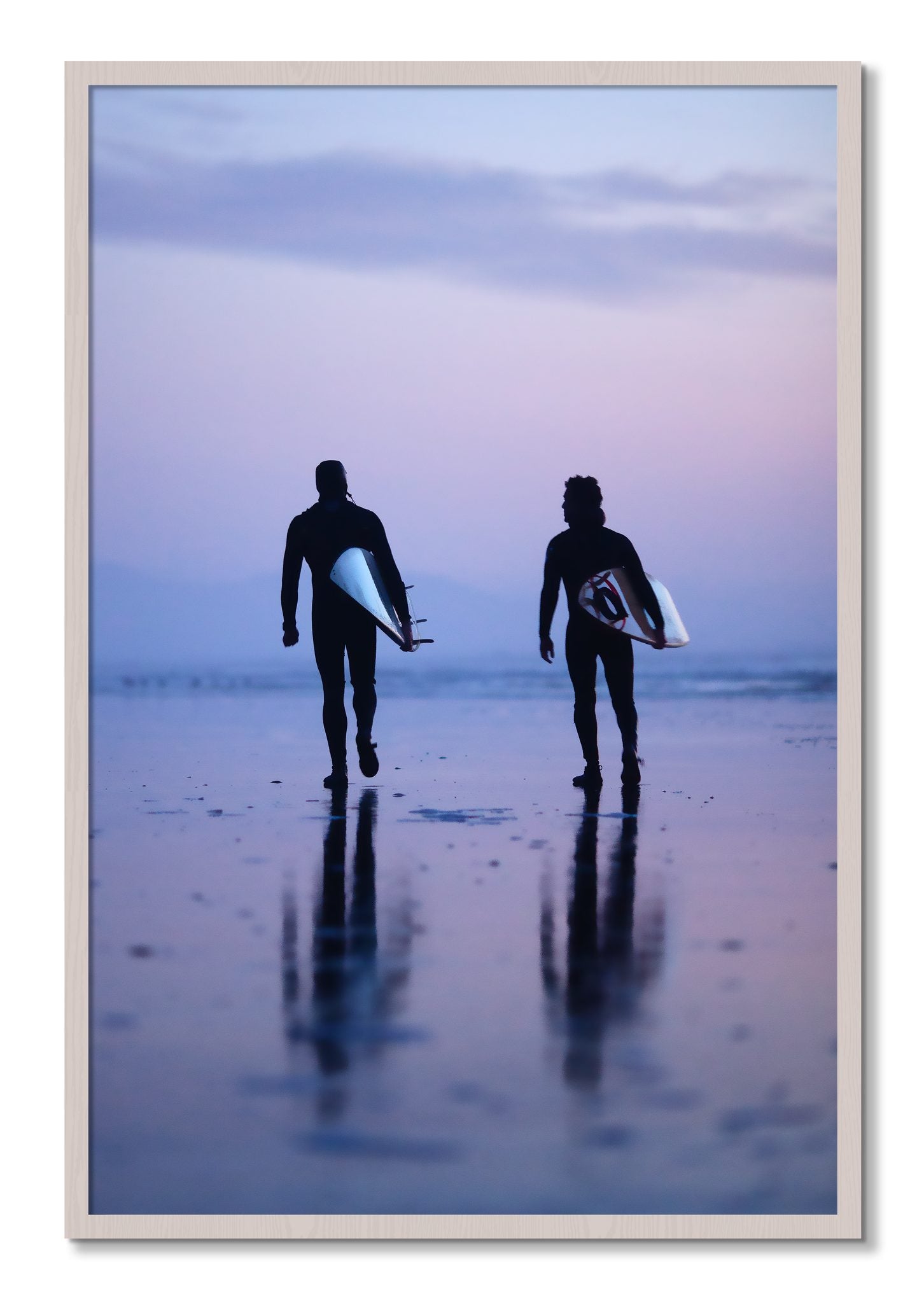 Framed photograph of Ocean Beach Surf by Dylan Ozanich, White Maple frame, Full Bleed