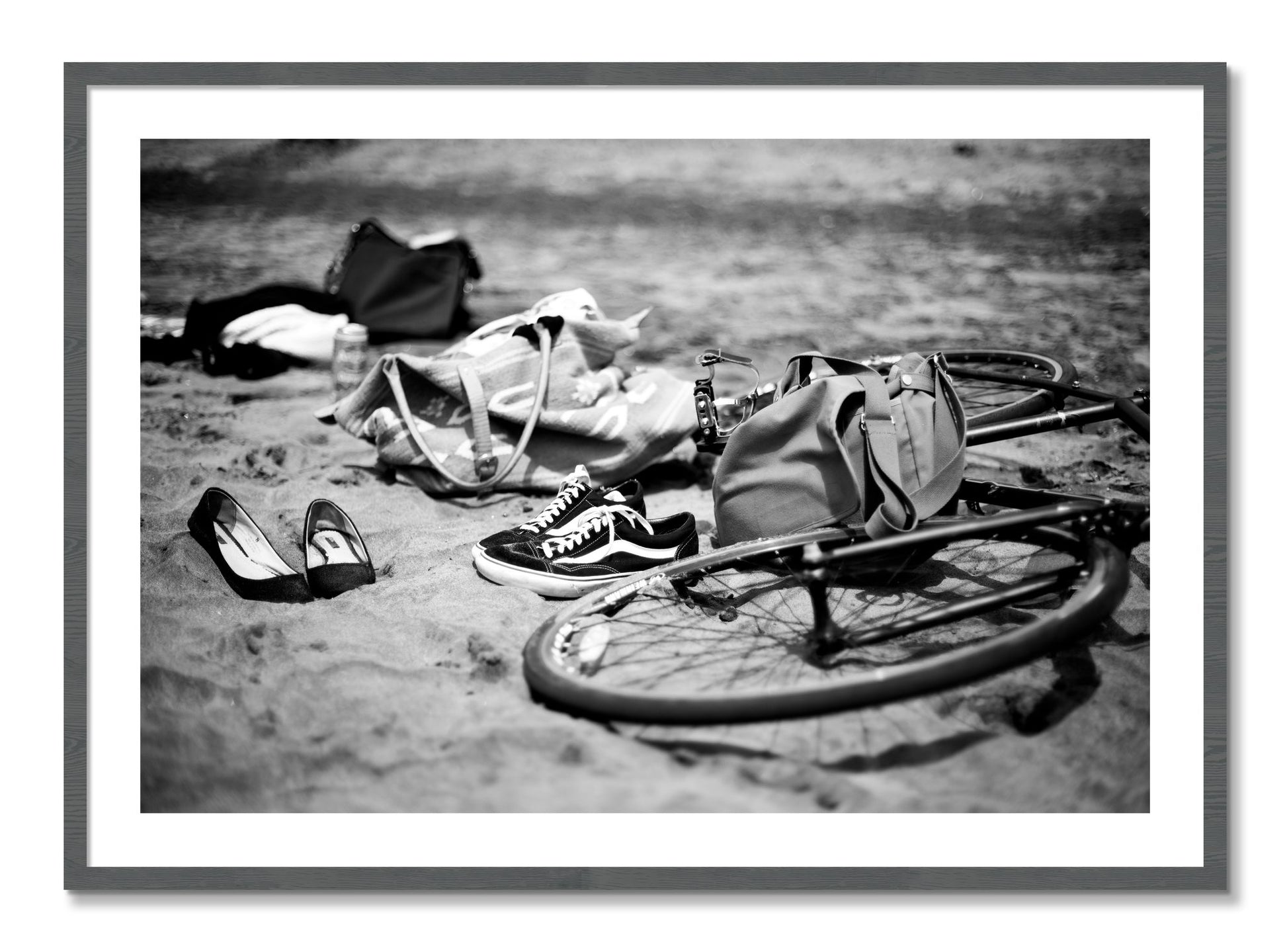 Framed photograph of Ocean Beach by Dylan Ozanich, Grey frame, Borders