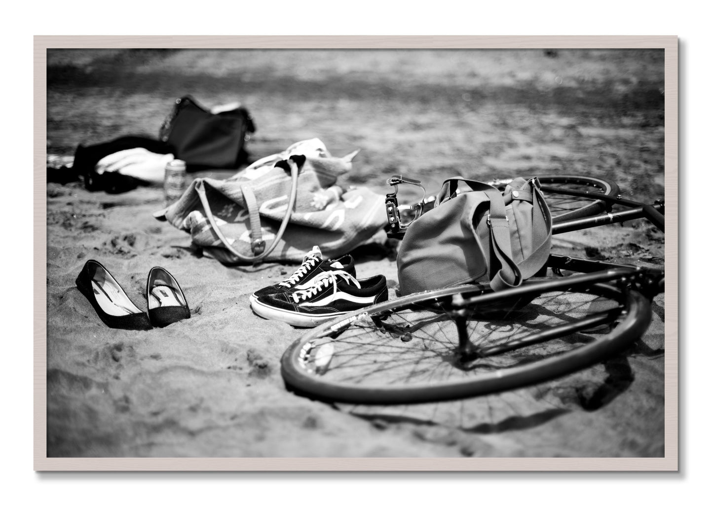 Framed photograph of Ocean Beach by Dylan Ozanich, White Maple frame, Full Bleed