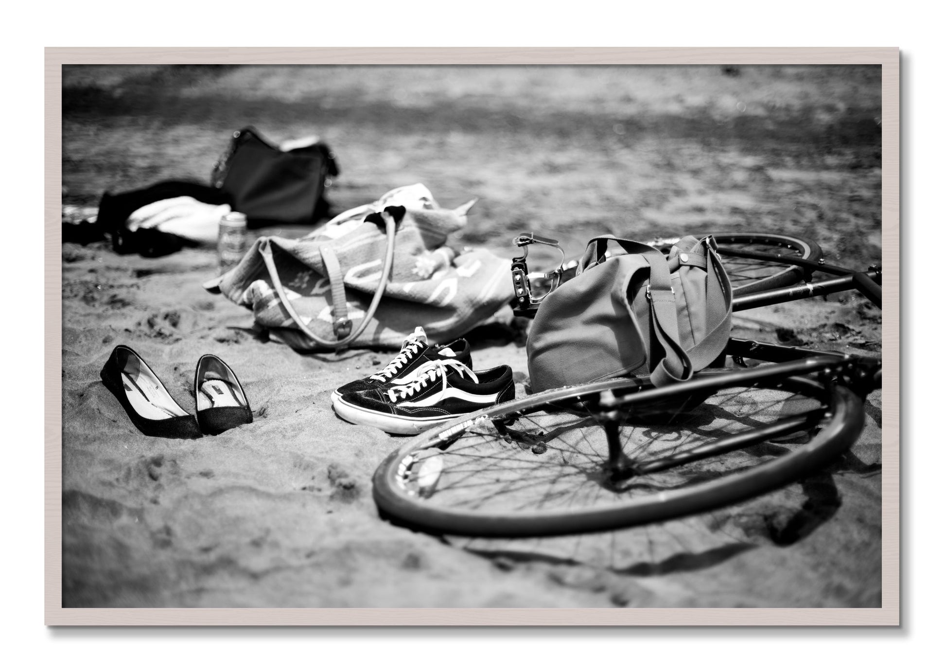 Framed photograph of Ocean Beach by Dylan Ozanich, White Maple frame, Full Bleed