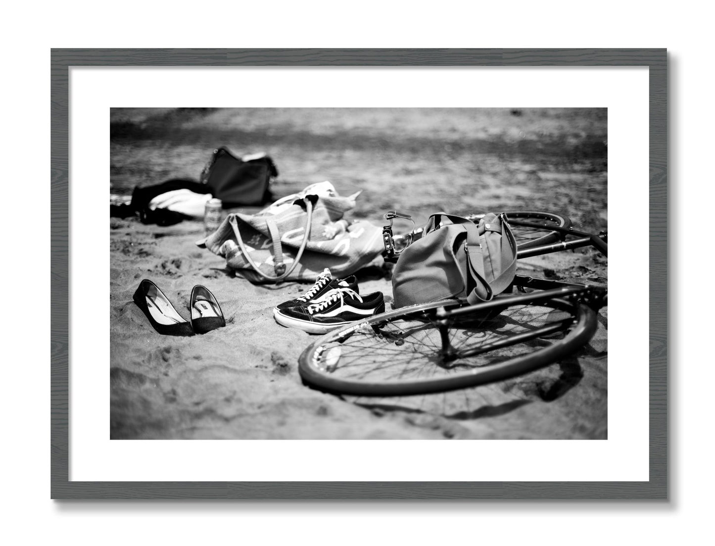 Framed photograph of Ocean Beach by Dylan Ozanich, Grey frame, Borders