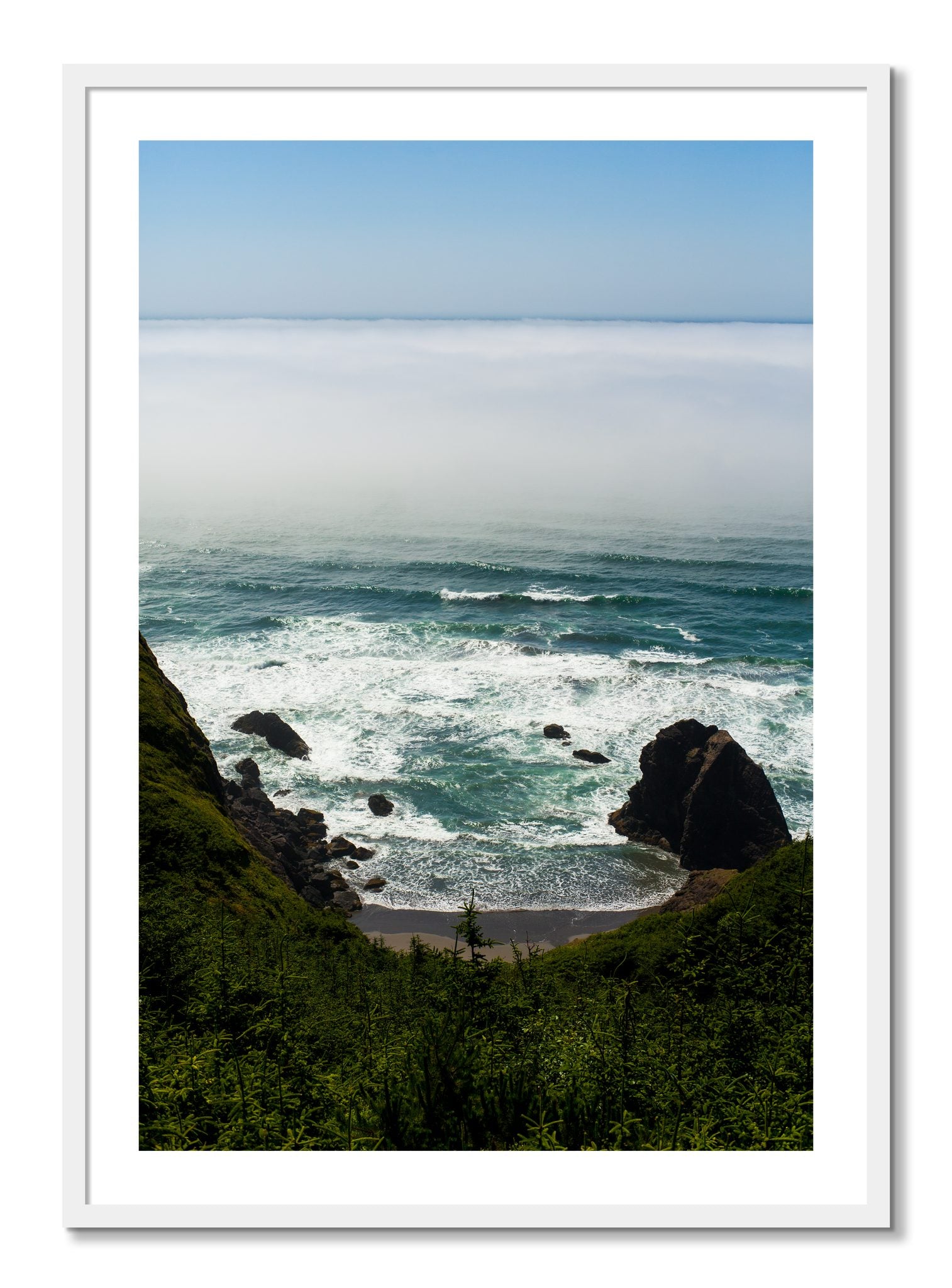 Framed photograph of Oregon Coast by Dylan Ozanich, White frame, Borders