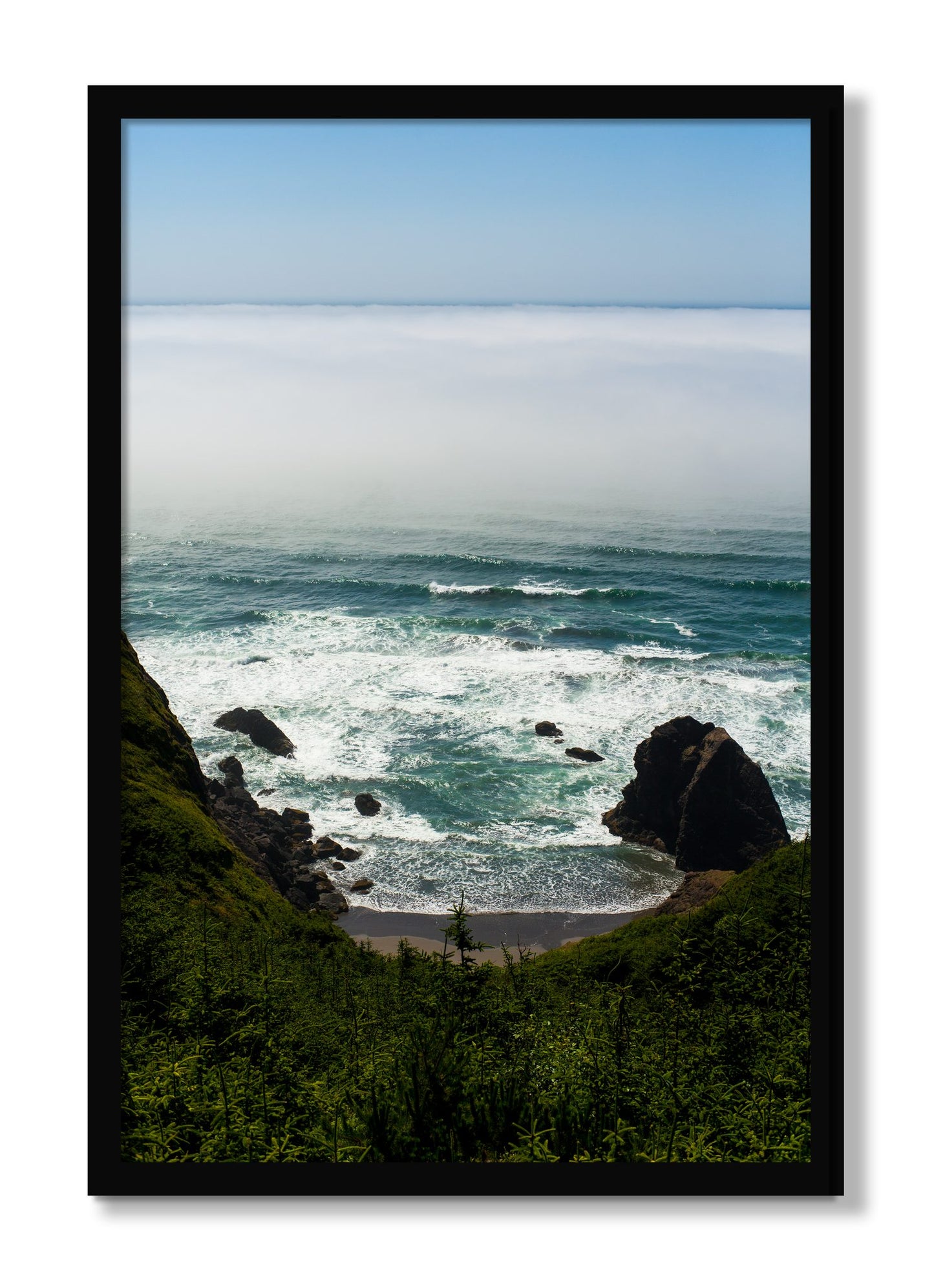 Framed photograph of Oregon Coast by Dylan Ozanich, Black frame, Full Bleed