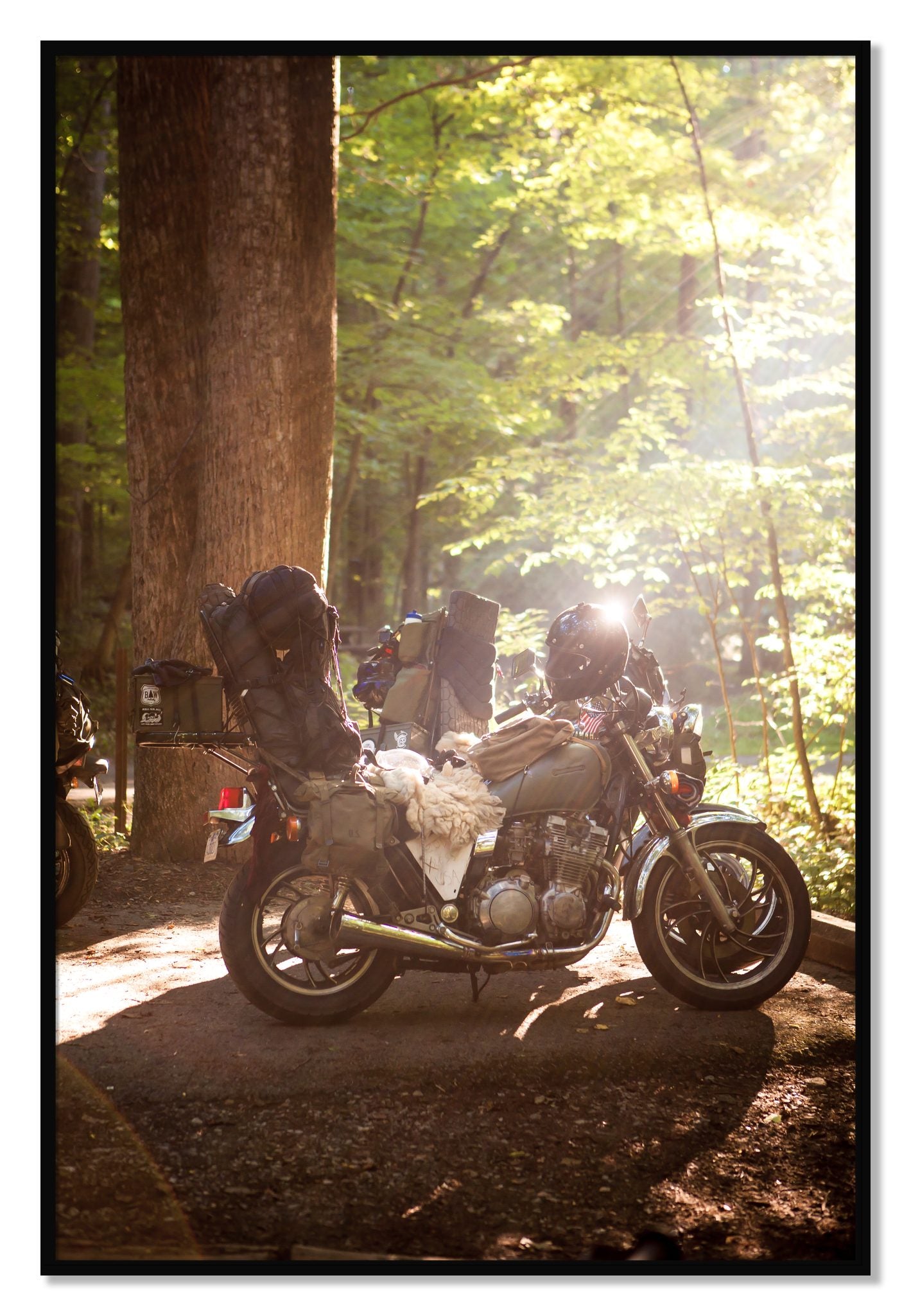 Framed photograph of Pack Up And Go by Dylan Ozanich, Black frame, Full Bleed