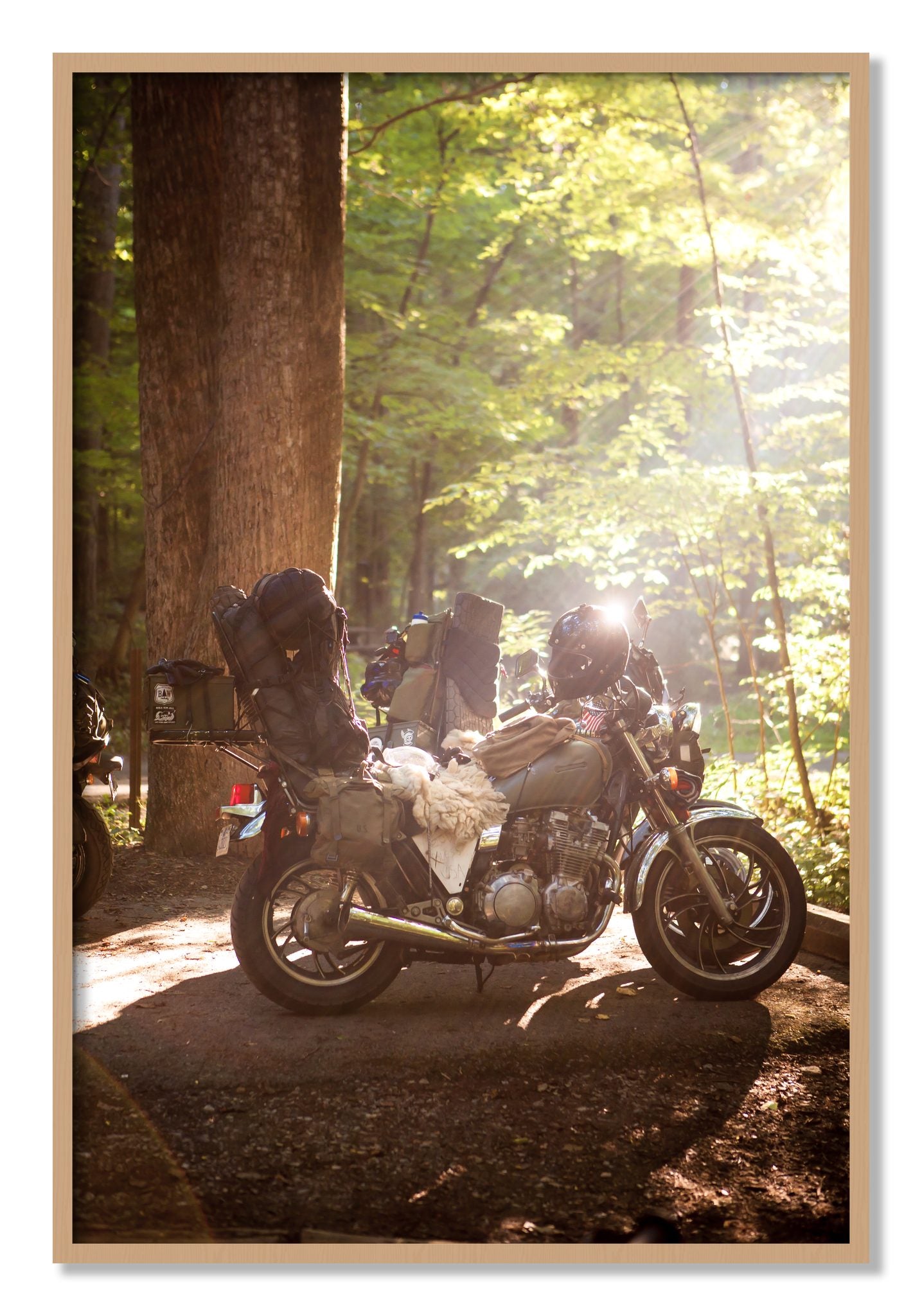 Framed photograph of Pack Up And Go by Dylan Ozanich, Oak frame, Full Bleed