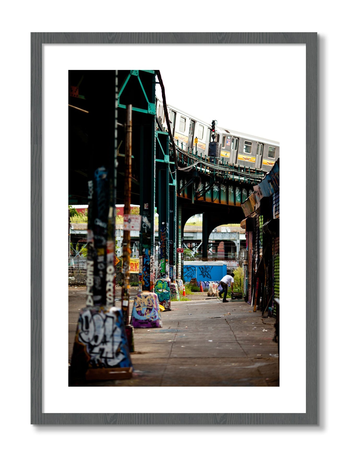 Framed photograph of Queens by Dylan Ozanich, Grey frame, Borders