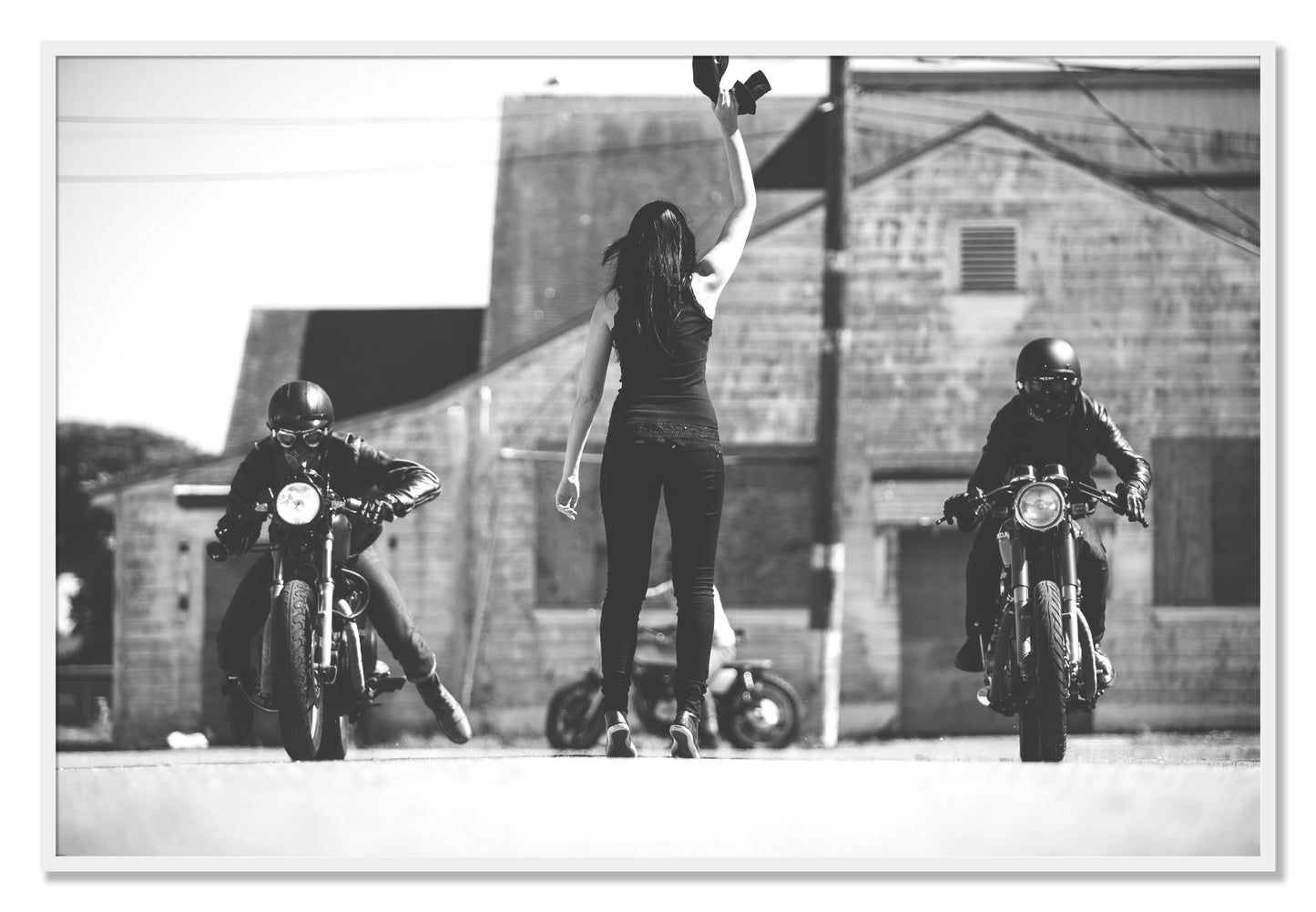 Framed photograph of Ready Set by Dylan Ozanich, White frame, Full Bleed