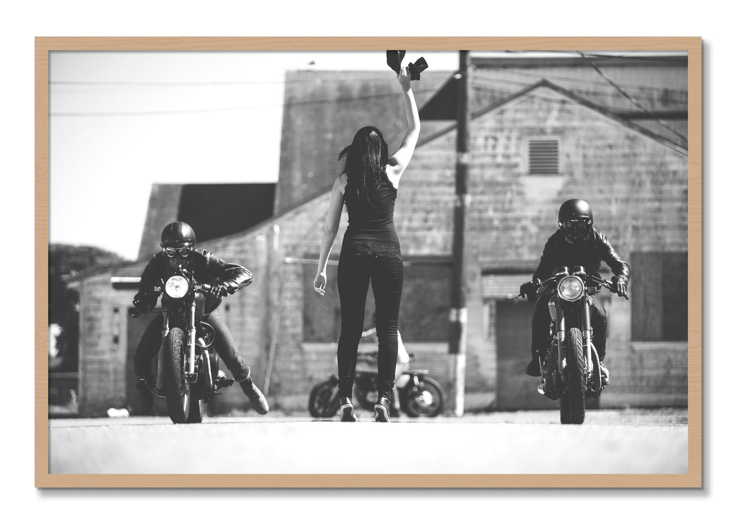 Framed photograph of Ready Set by Dylan Ozanich, Oak frame, Full Bleed
