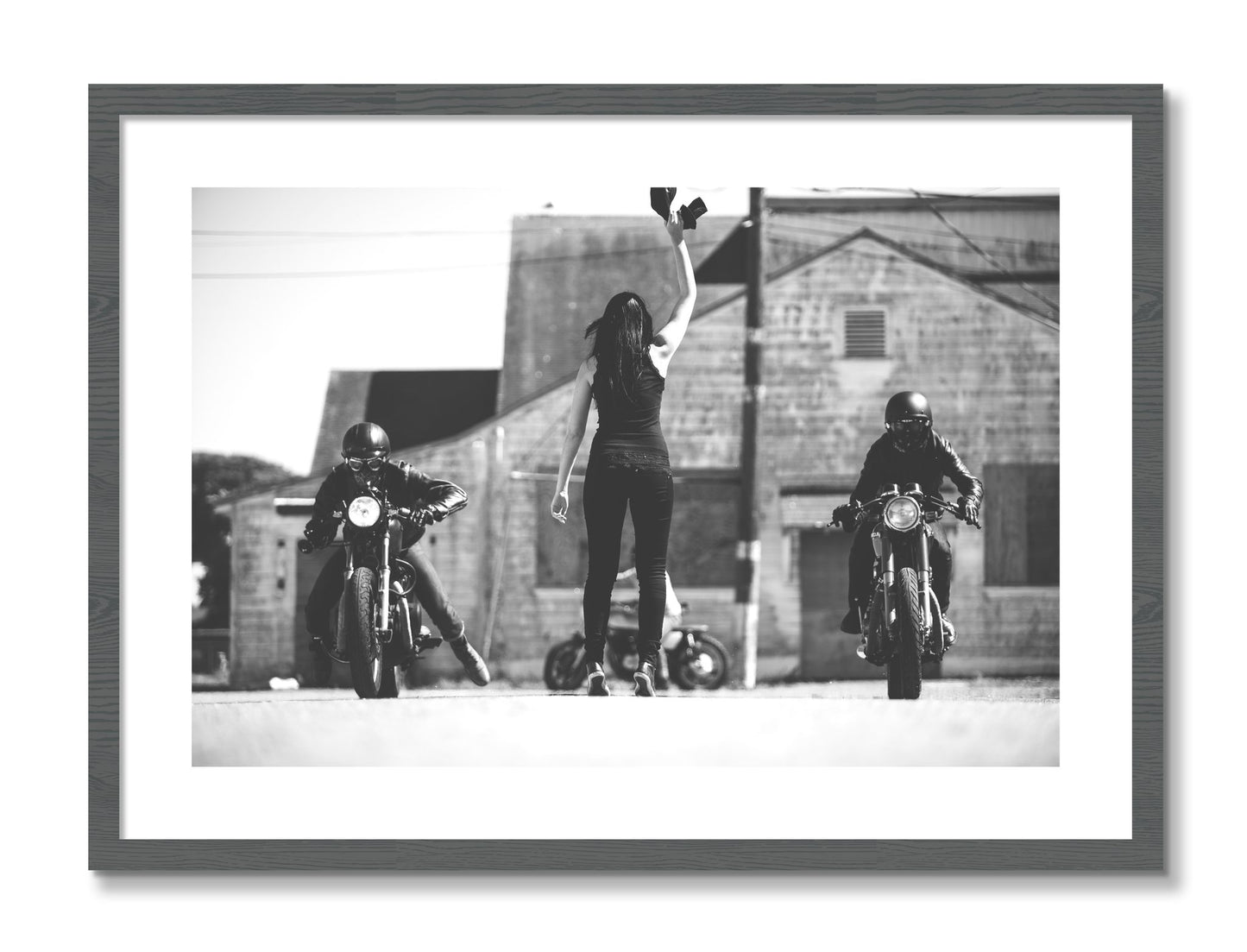 Framed photograph of Ready Set by Dylan Ozanich, Grey frame, Borders