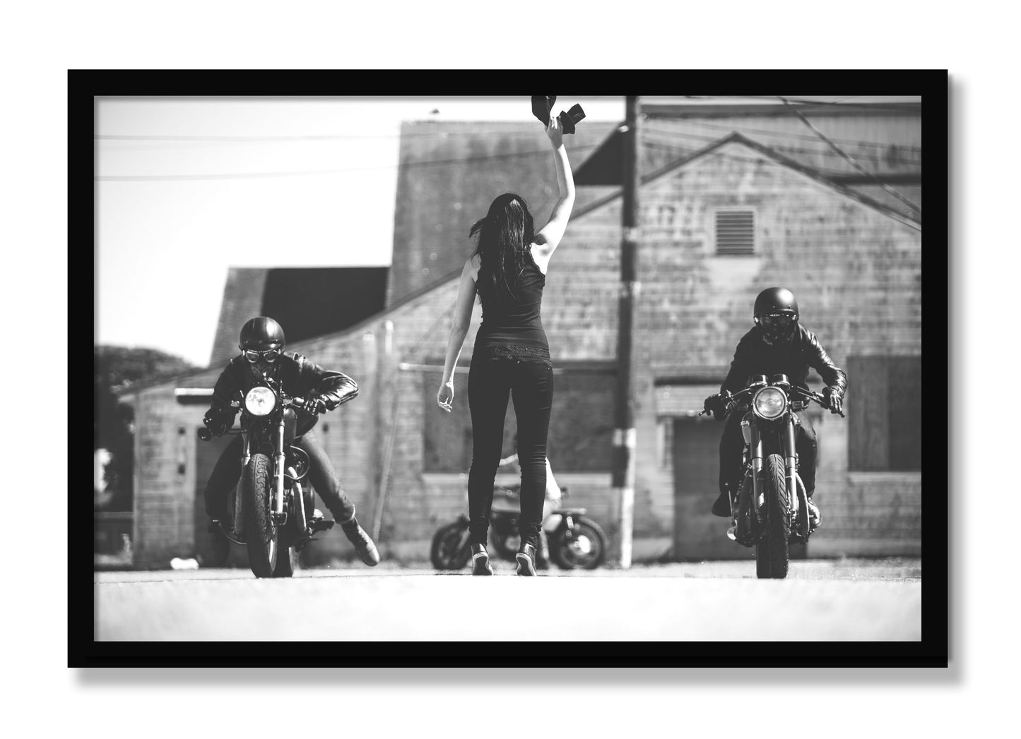 Framed photograph of Ready Set by Dylan Ozanich, Black frame, Full Bleed
