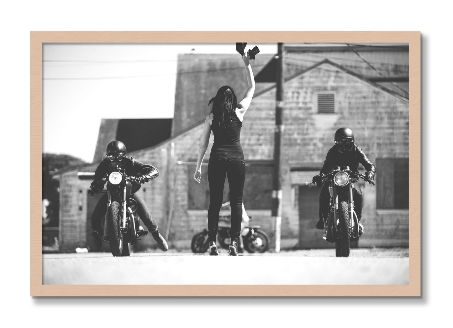 Framed photograph of Ready Set by Dylan Ozanich, Maple frame, Full Bleed