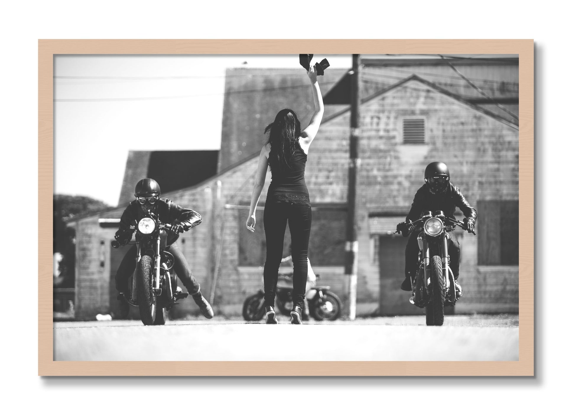 Framed photograph of Ready Set by Dylan Ozanich, Maple frame, Full Bleed