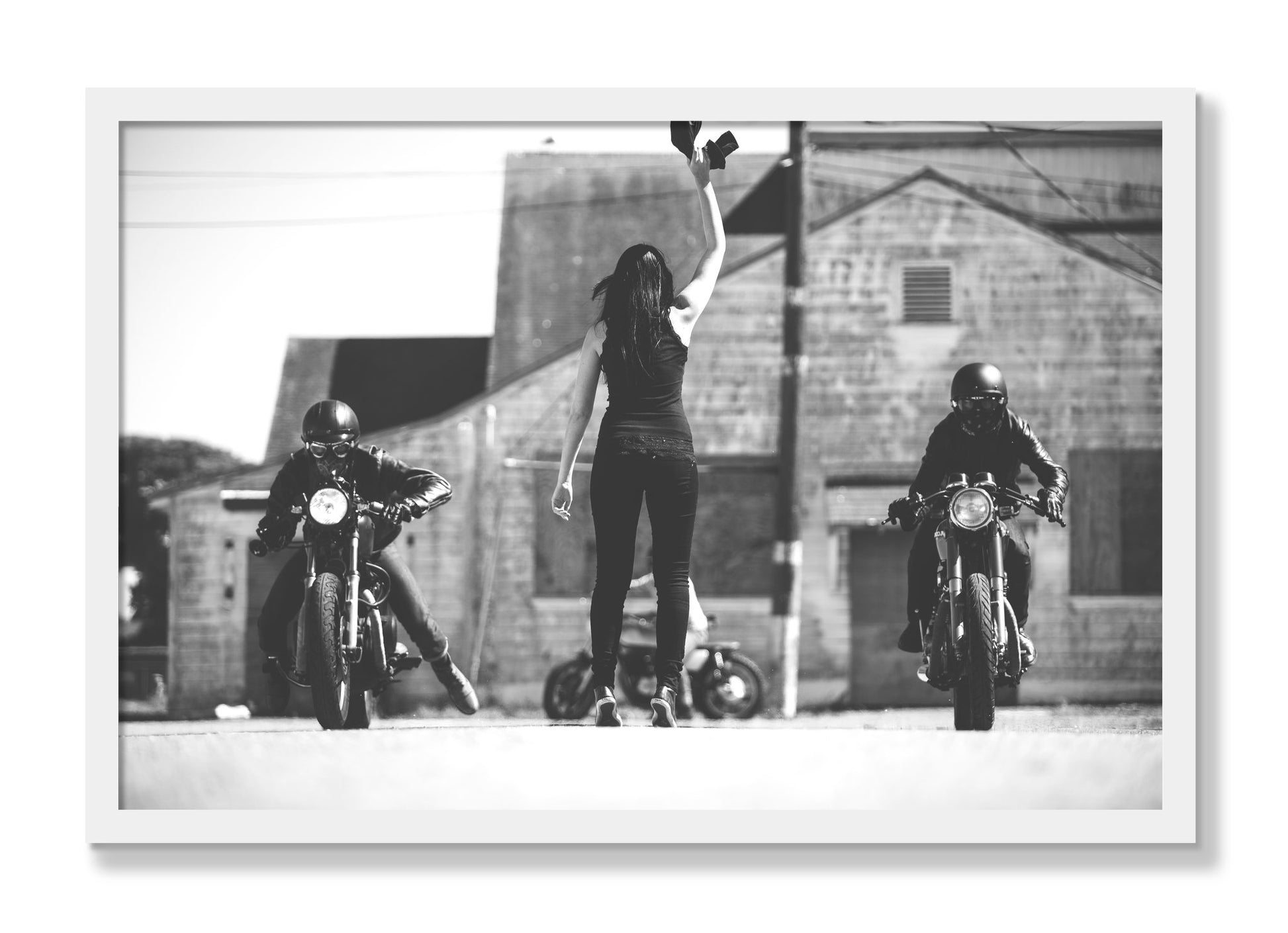 Framed photograph of Ready Set by Dylan Ozanich, White frame, Full Bleed