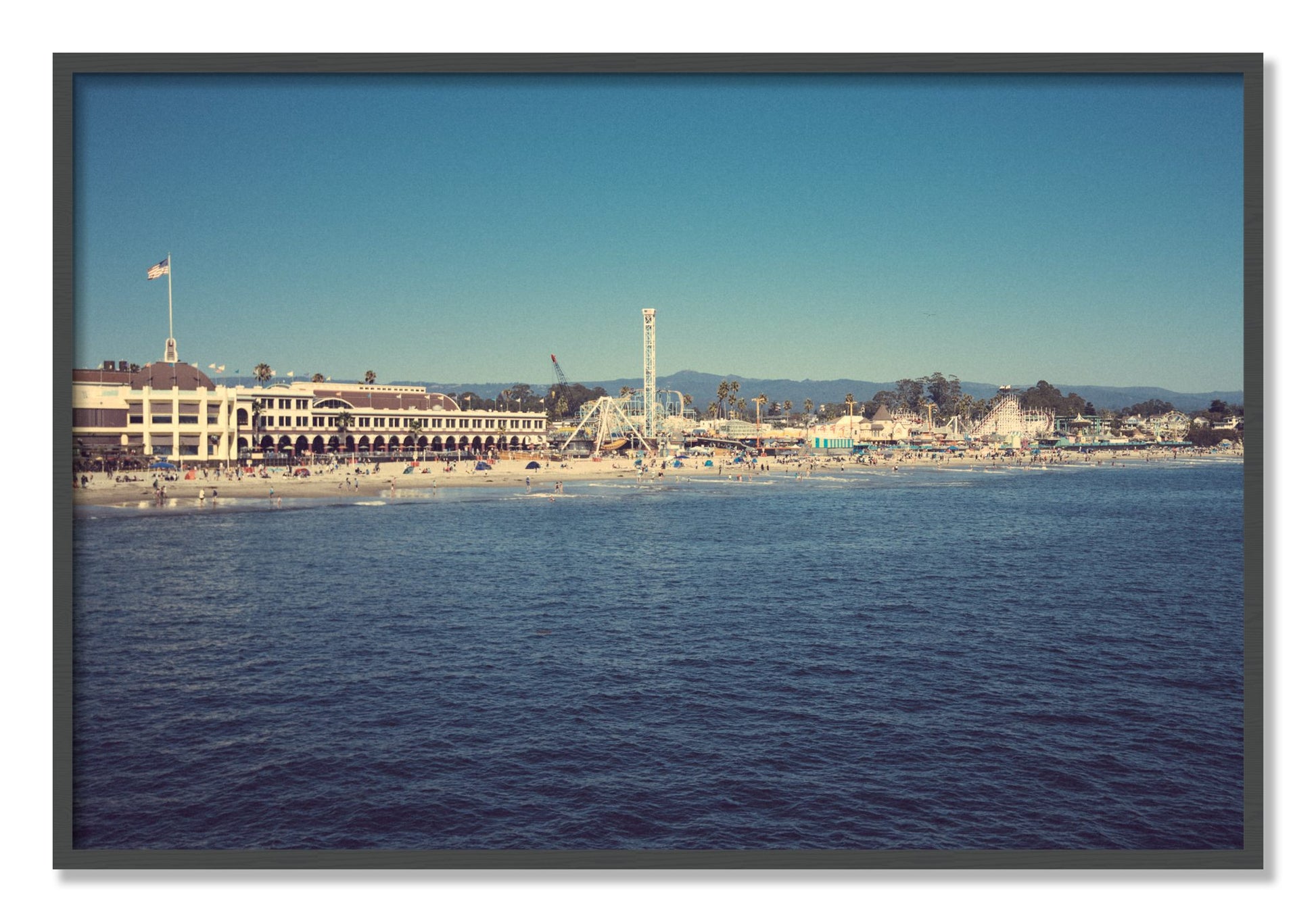 Framed photograph of Summertime In California by Dylan Ozanich, Grey frame, Full Bleed
