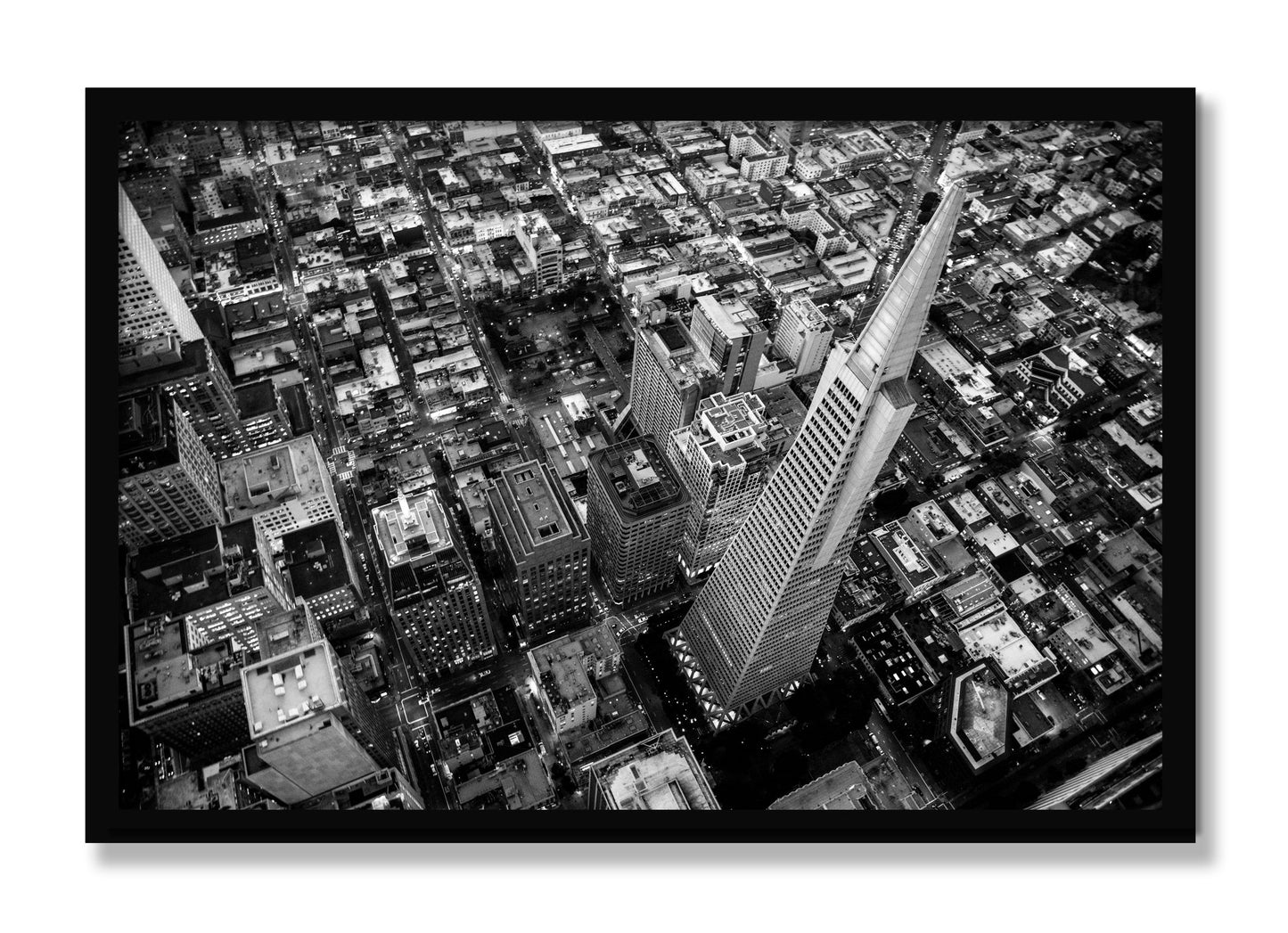Framed photograph of Transamerica by Dylan Ozanich, Black frame, Full Bleed