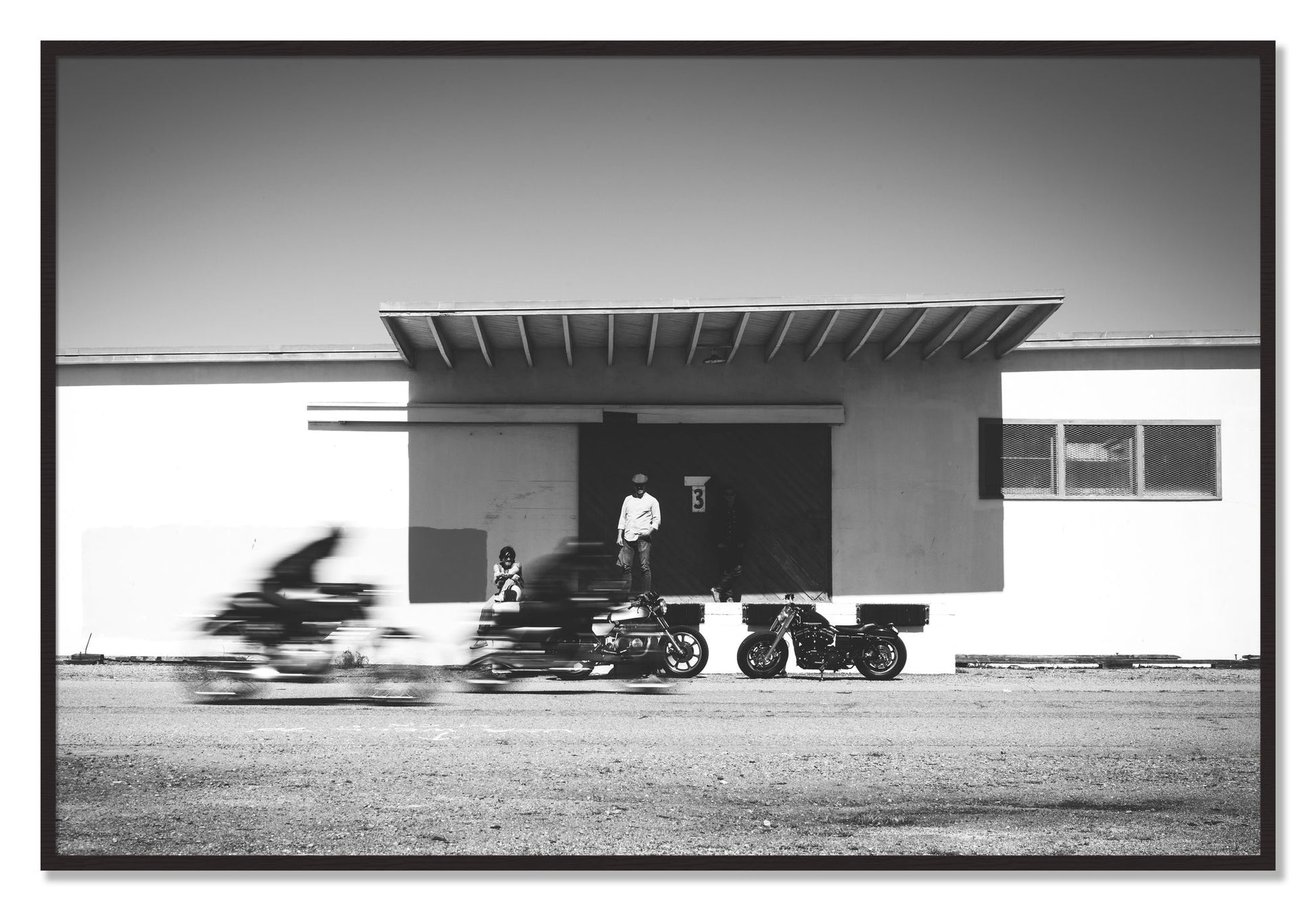 Framed photograph of Treasure Island Racing by Dylan Ozanich, Black Walnut frame, Full Bleed