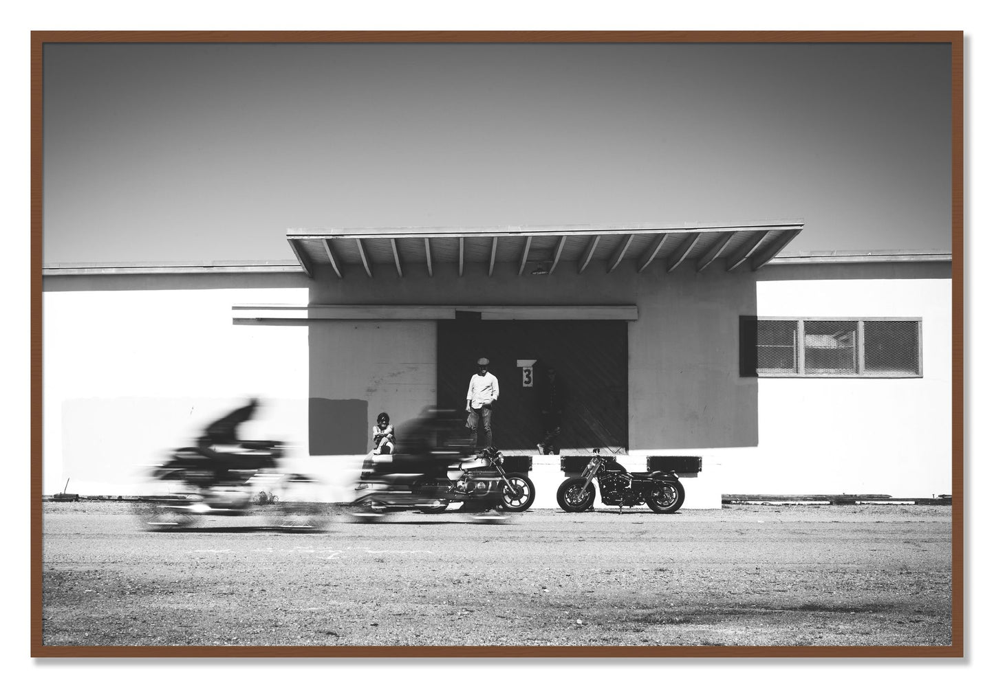 Framed photograph of Treasure Island Racing by Dylan Ozanich, Walnut frame, Full Bleed